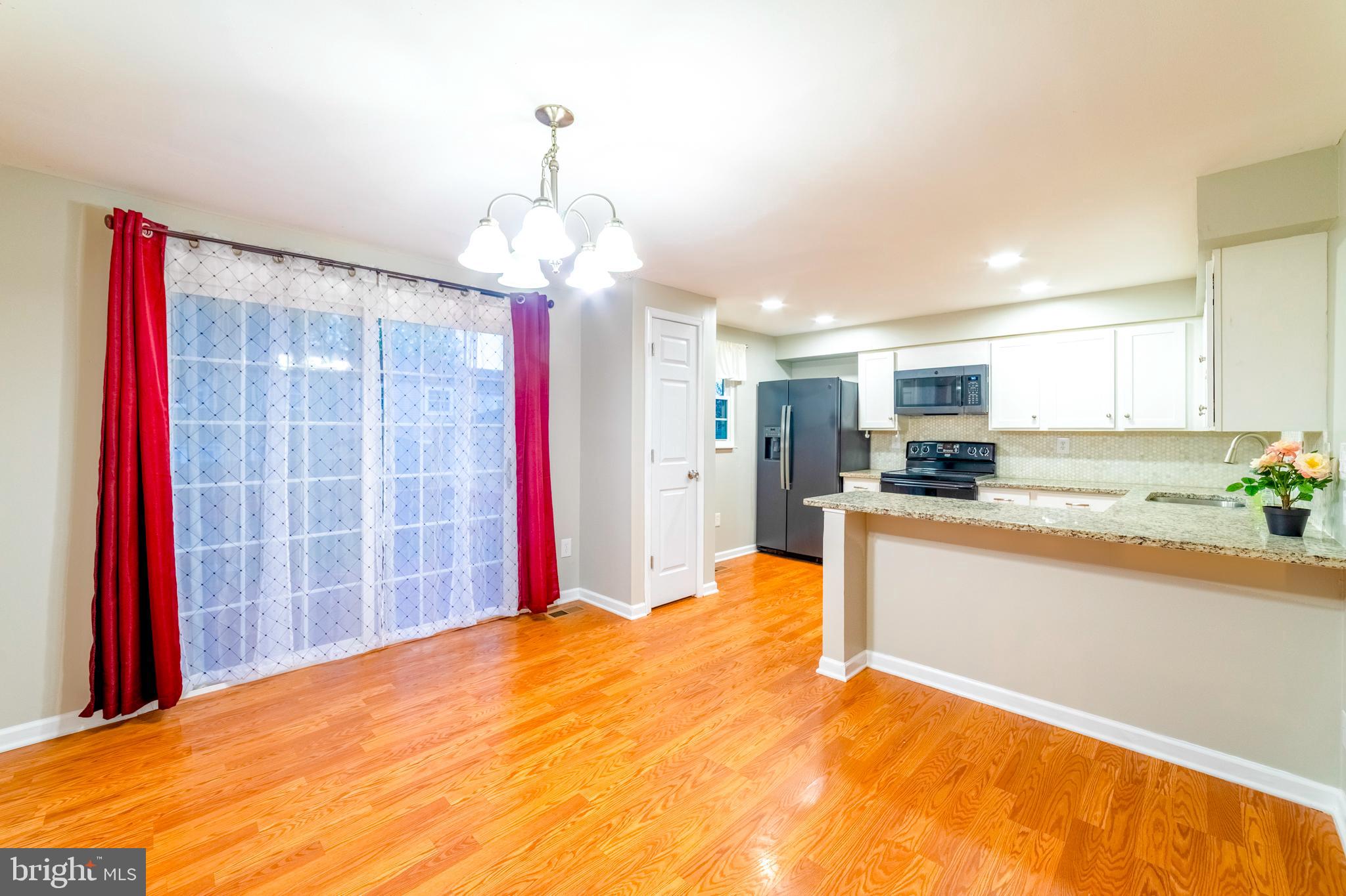 AMBER MEADOWS - Residential