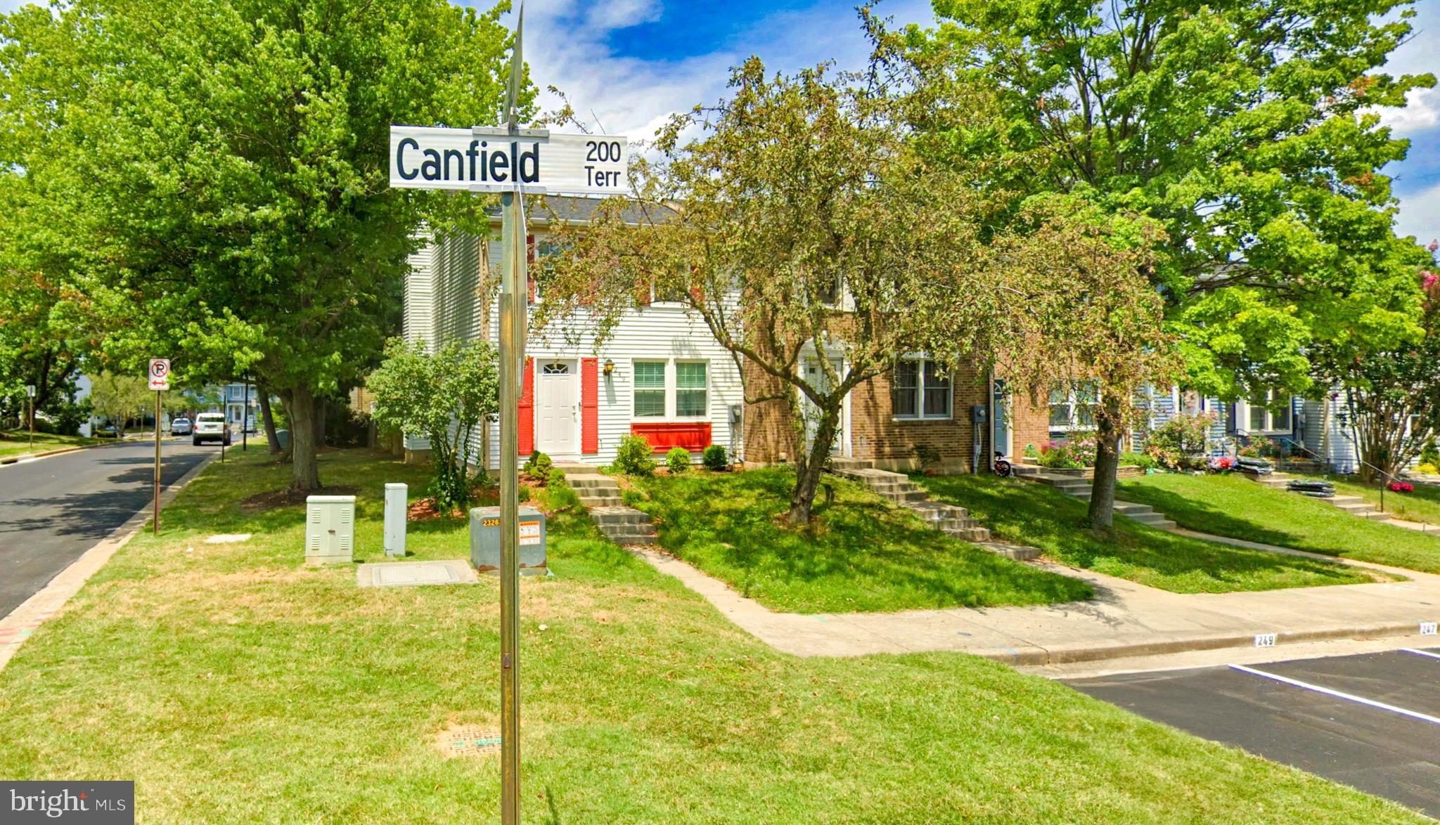 AMBER MEADOWS - Residential