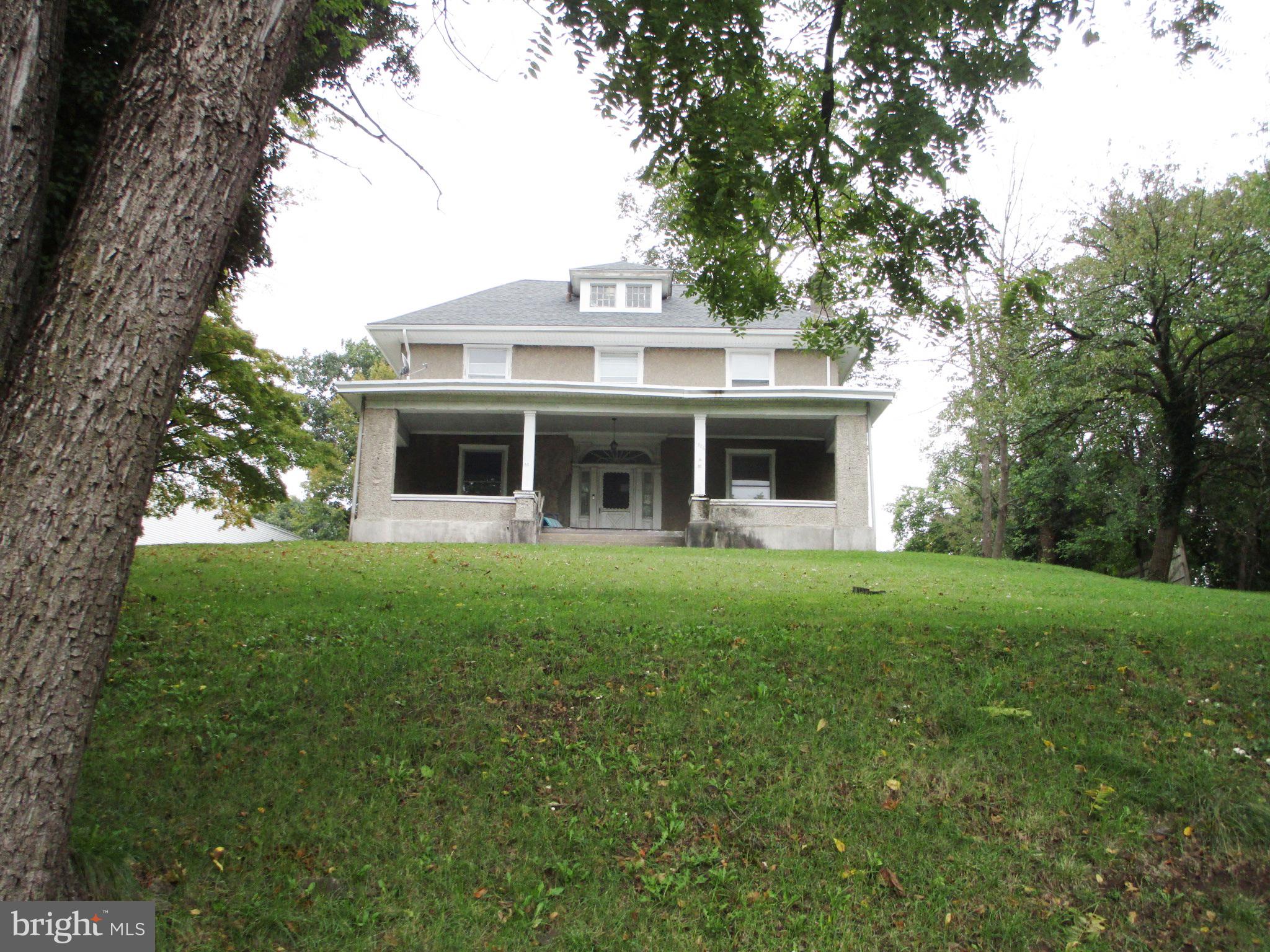 NORRISTOWN - Residential