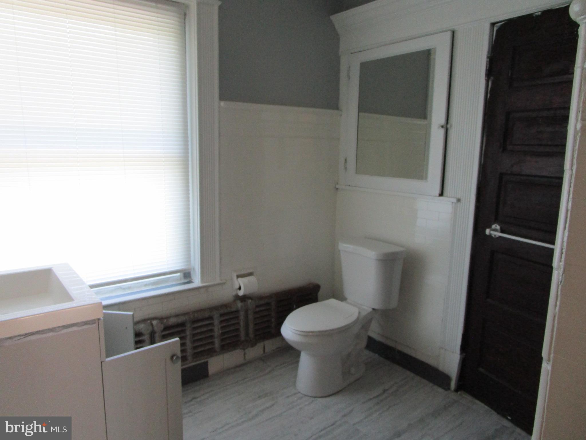 NORRISTOWN - Residential