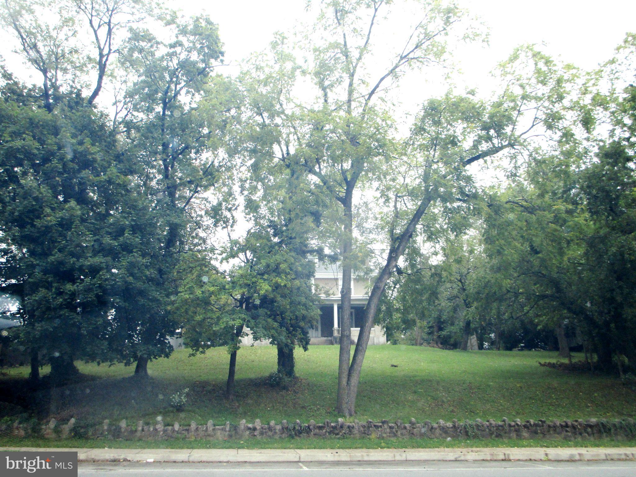NORRISTOWN - Residential