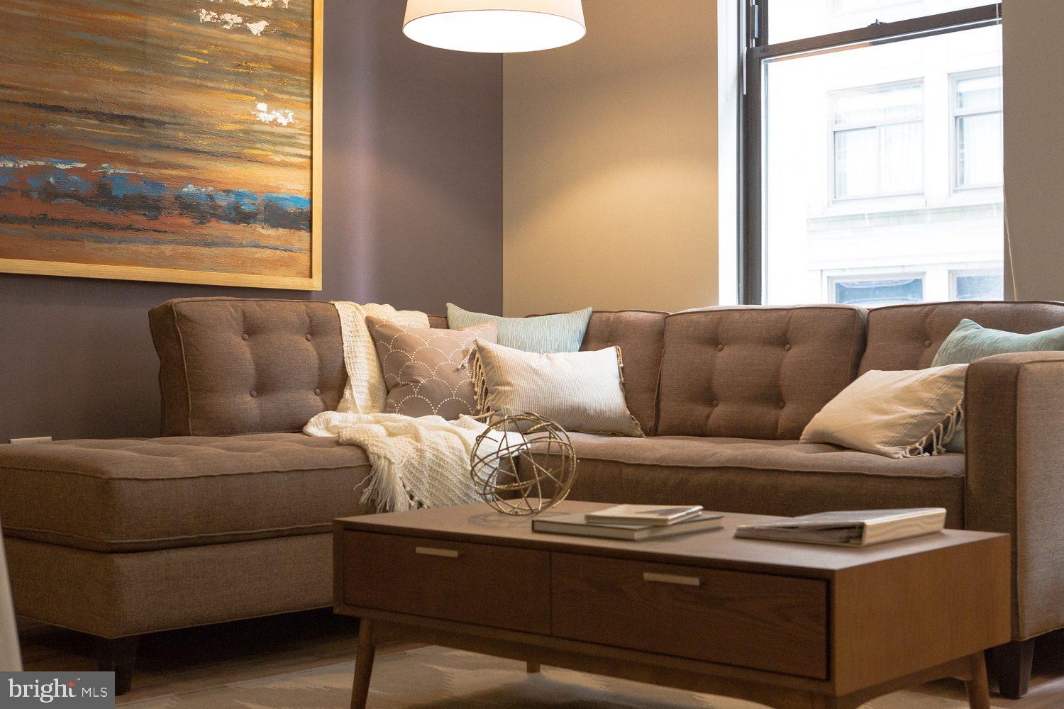 Luxury Apartments In Center City Philadelphia. Beautiful, new center city Philadelphia apartments; our building has innovative, efficiently designed spaces that take advantage of every square inch for your comfort and convenience. The modern approach allows us to make your wish list achievable not as a dream in the future but right now when you need it most. Center City apartments at its best! Offering studios, 1 bedroom, and 2 bedroom apartment homes. Conveniently located just a few blocks from Rittenhouse Square, and is near the University Of The Arts (UARTS), Peirce College, Moore College of Art and Design, and Drexel College of Nursing. Be in the center of everything! Walk outside your front door and be steps away from Dilworth Park, Rittenhouse Square, the Avenue of the Arts, and countless restaurants, cafes, bars, and shops. See why Avenir is your ideal Center City apartment. People who participate in group fitness make it to the gym 45% more often! Experience the community within your community. Take a virtual spin class when it s convenient. Plan a Friday night workout with old friends or welcome a new neighbor to the community. Work out on your schedule, not someone else's!  ** Photos are of model units * Prices and availability subject to change on daily basis **