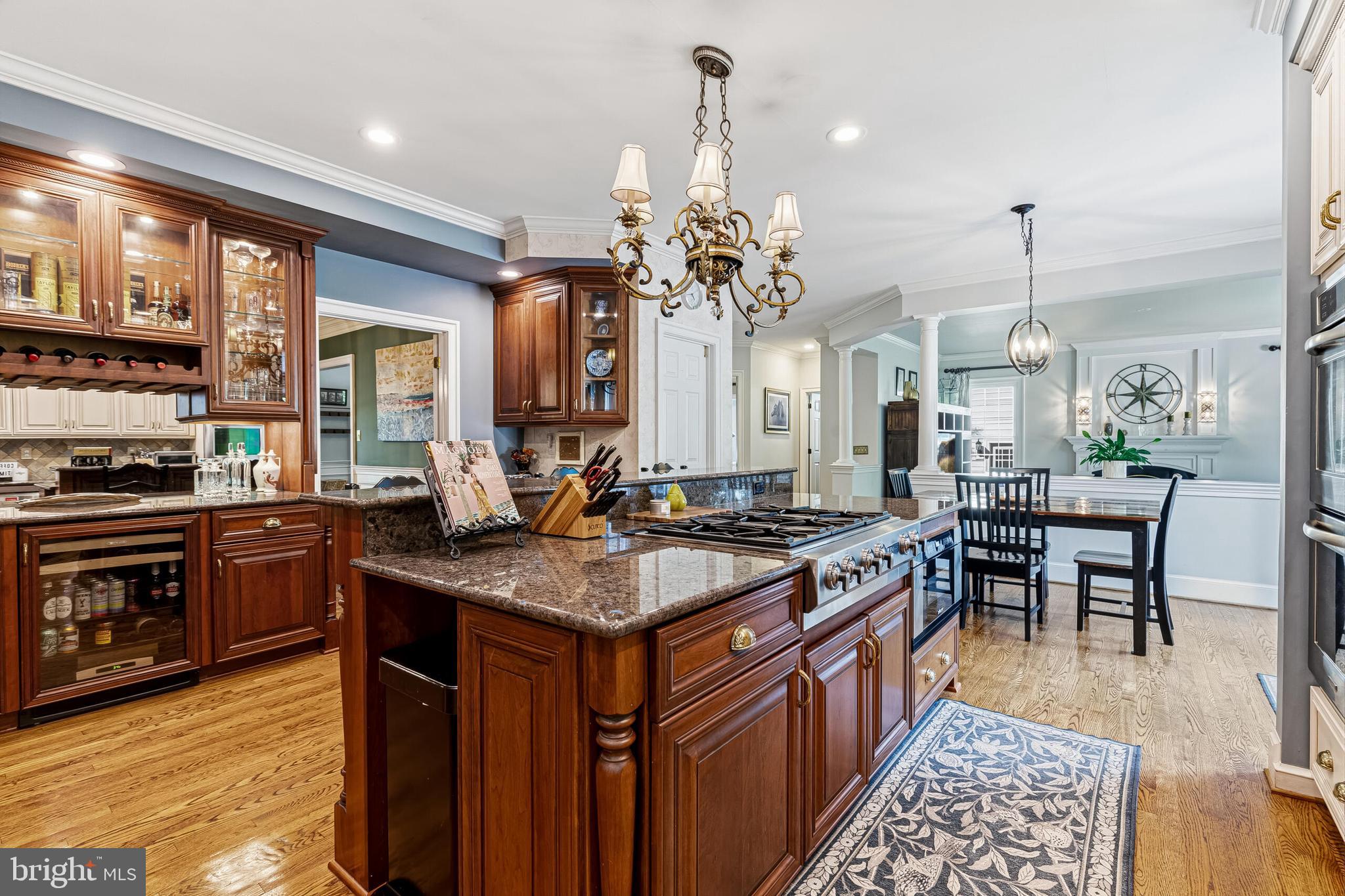 WOODLEA MANOR - Residential
