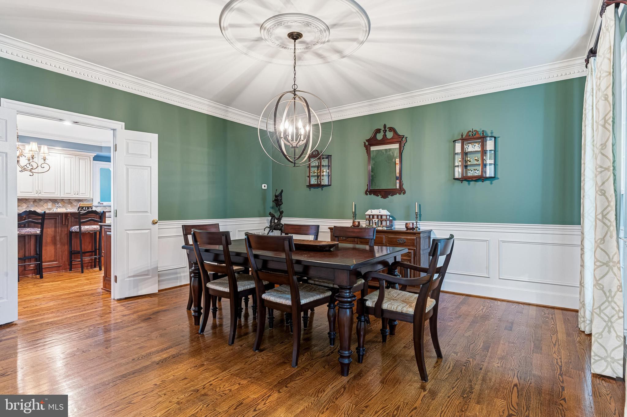WOODLEA MANOR - Residential