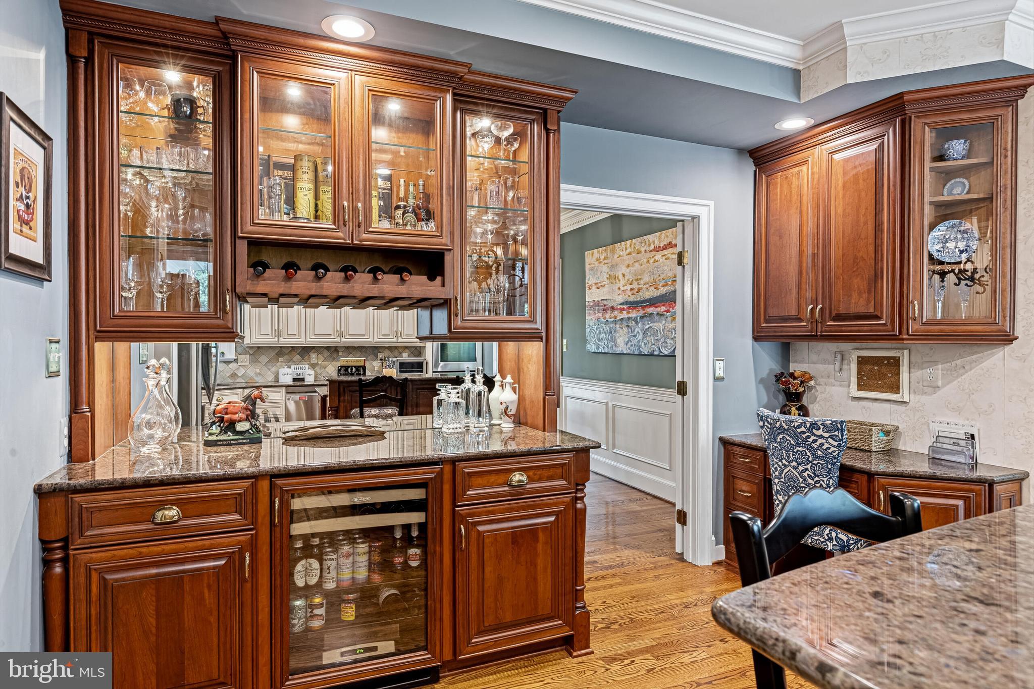 WOODLEA MANOR - Residential