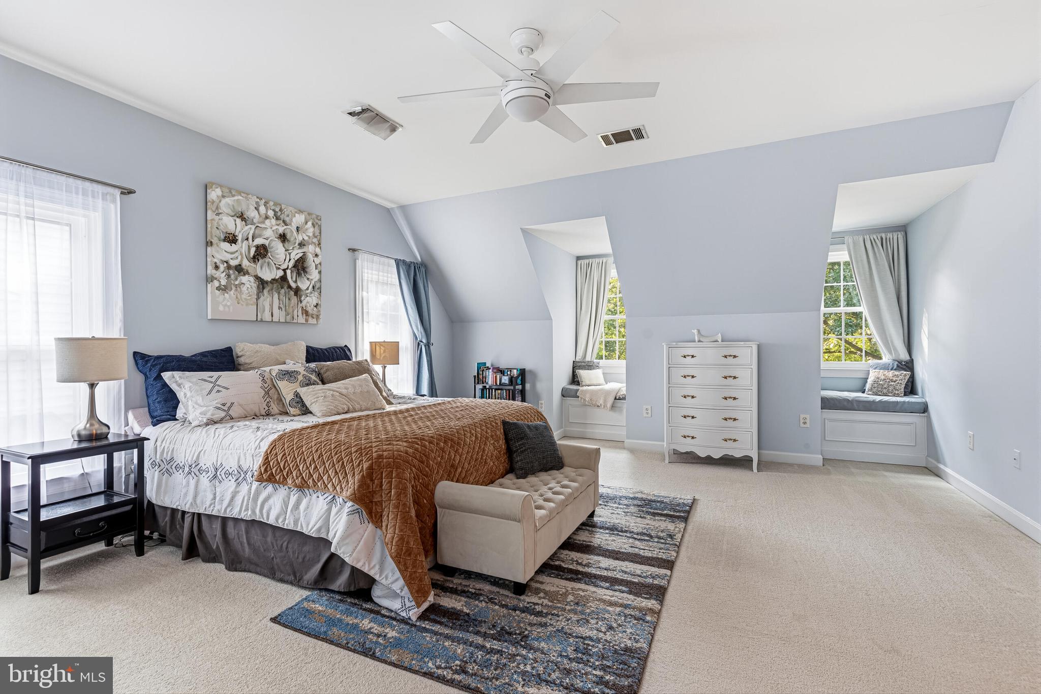 WOODLEA MANOR - Residential