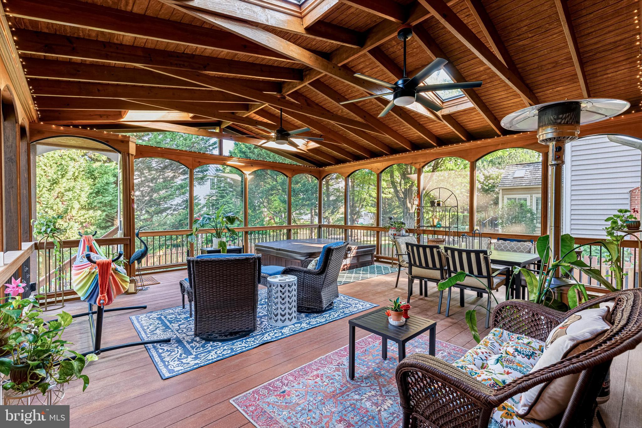 WOODLEA MANOR - Residential
