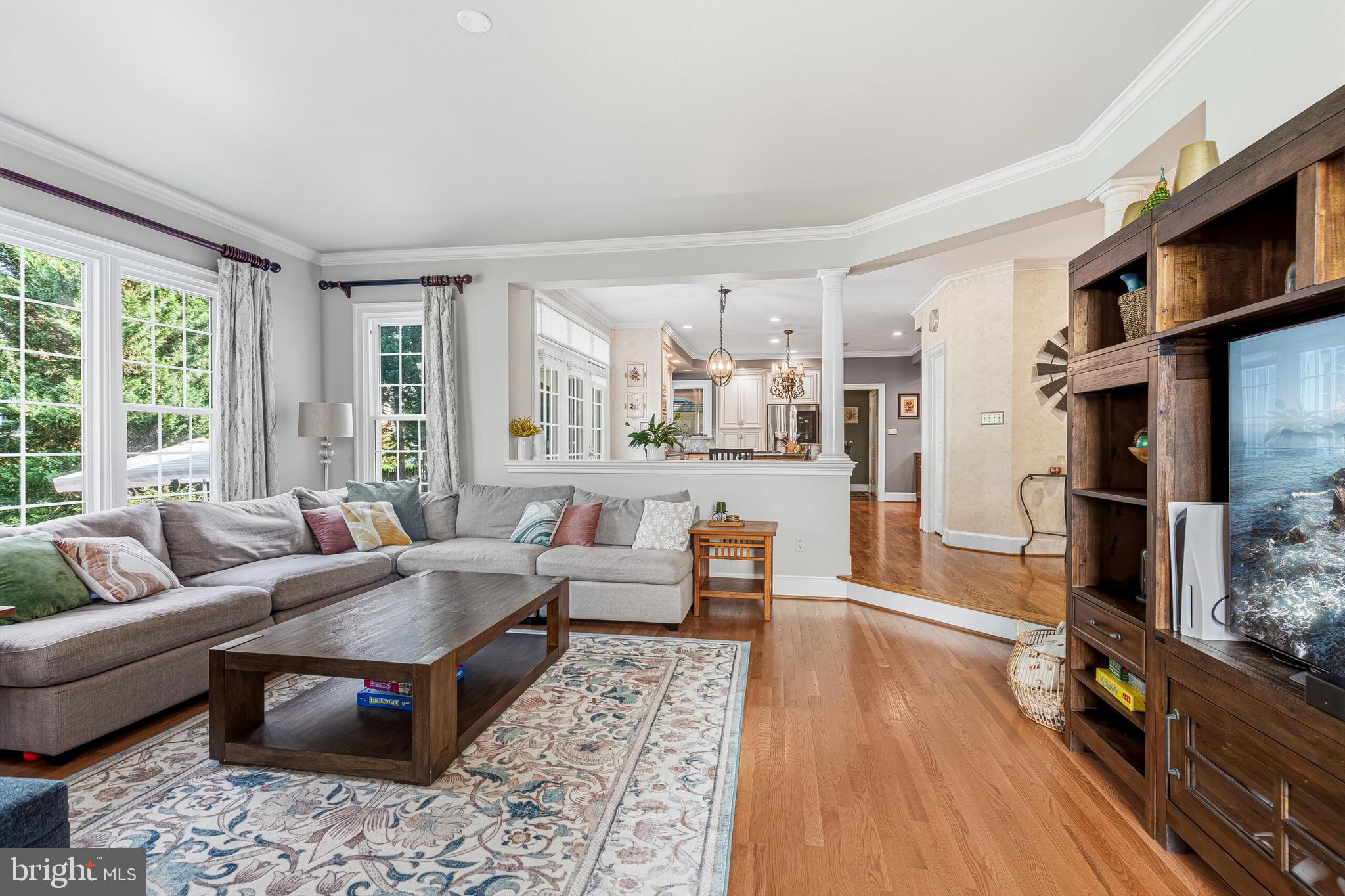 WOODLEA MANOR - Residential