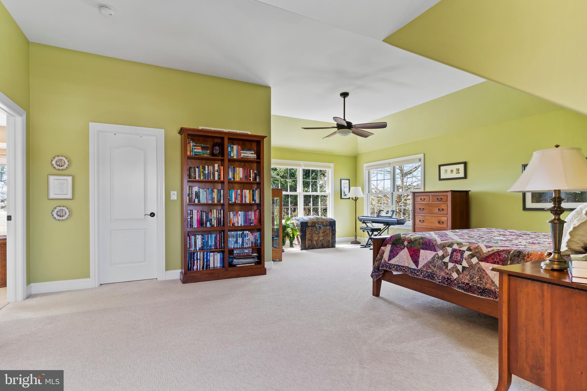 INDIAN HILLS - Residential