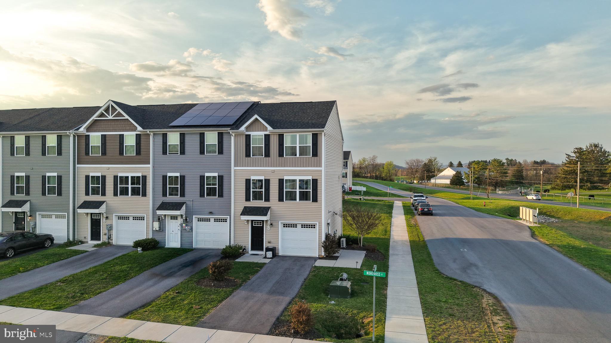 STONECREST - Residential