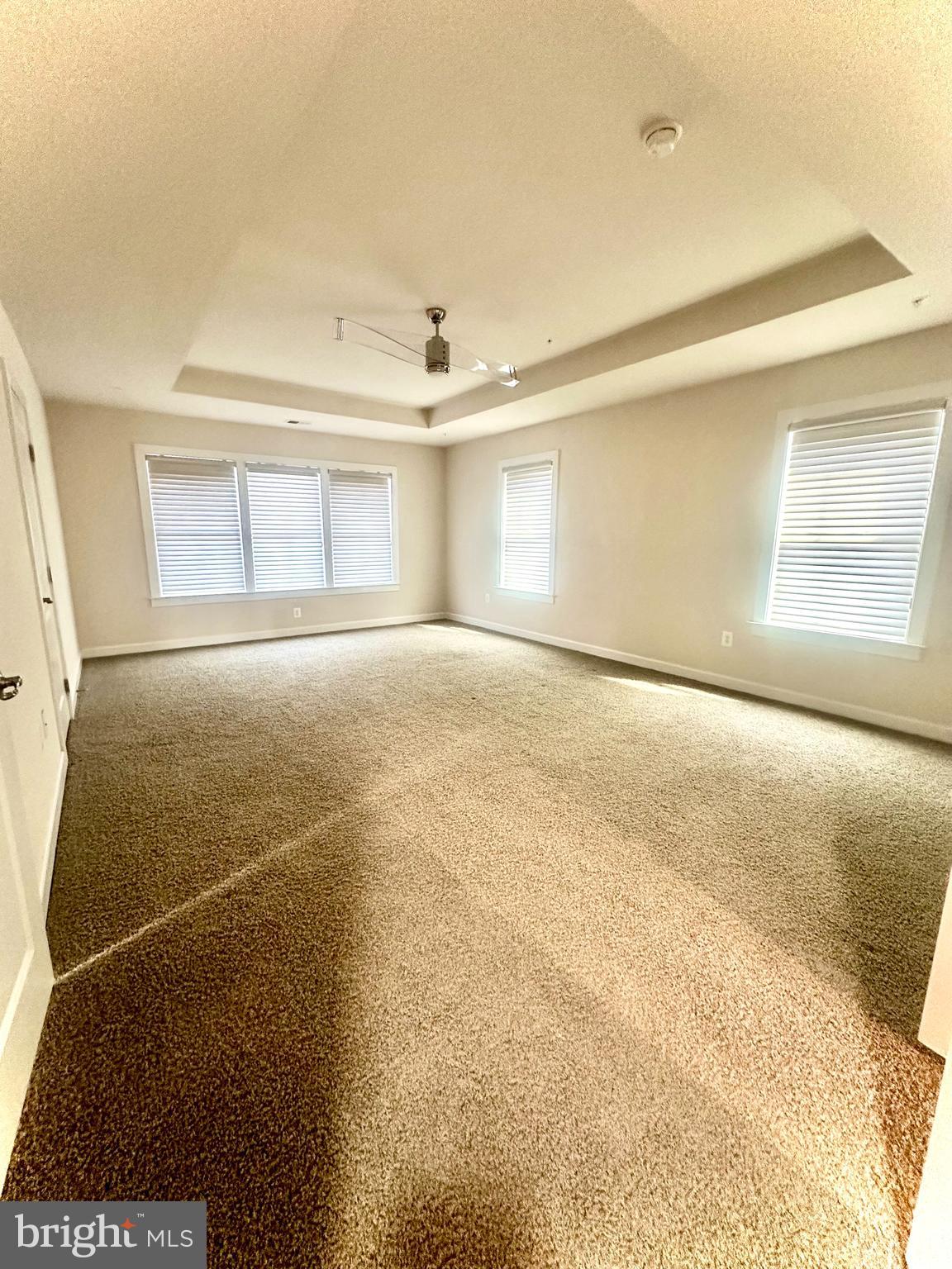 ONE LOUDOUN - Residential Lease