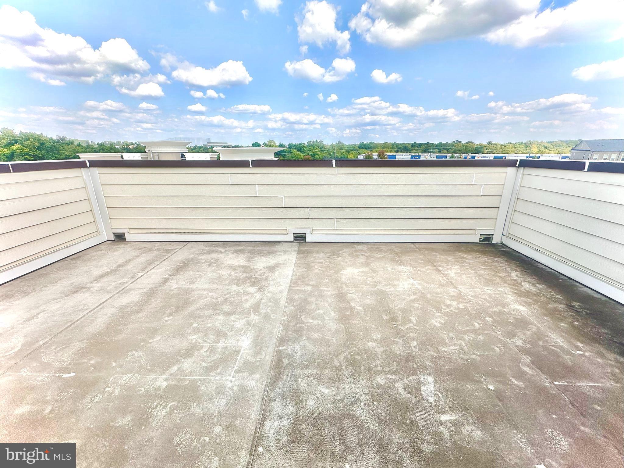 ONE LOUDOUN - Residential Lease