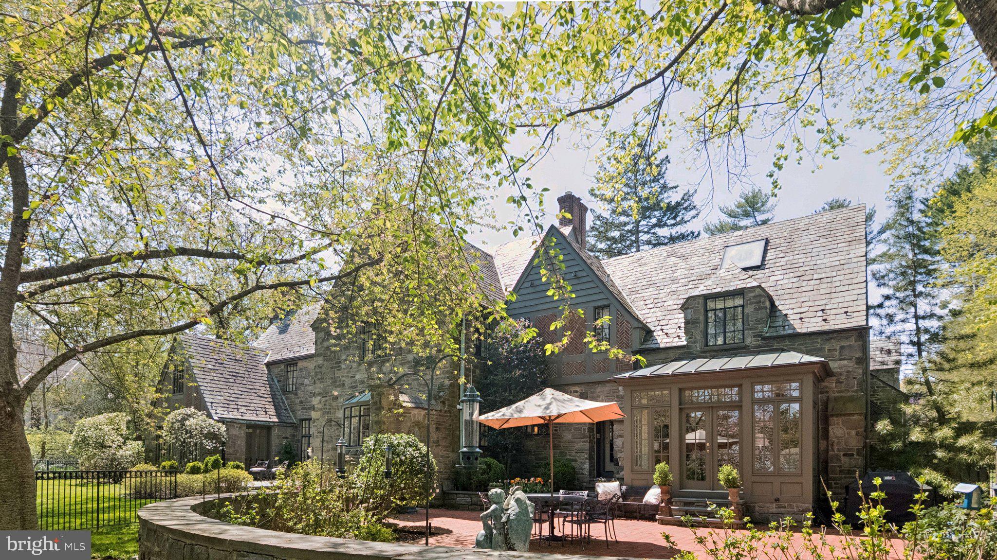 BRYN MAWR - Residential