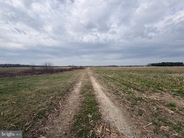 DENTON AREA - Farm