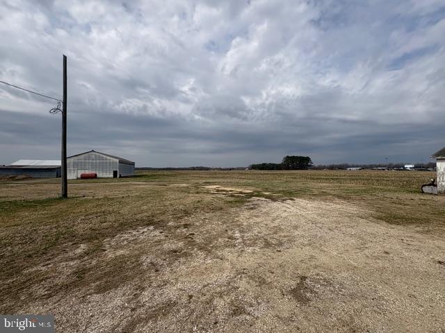 DENTON AREA - Farm