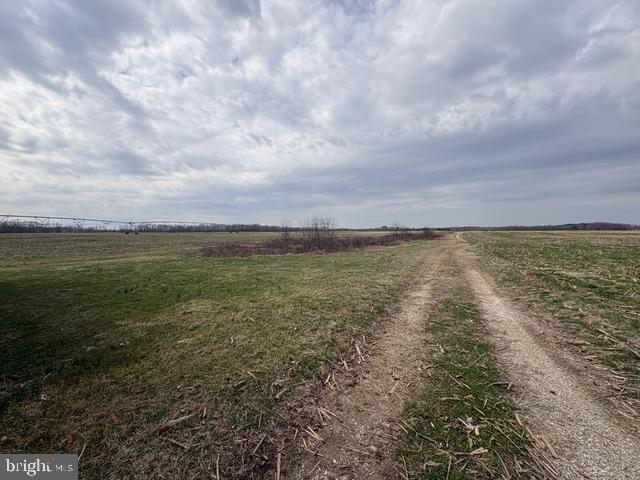 DENTON AREA - Farm