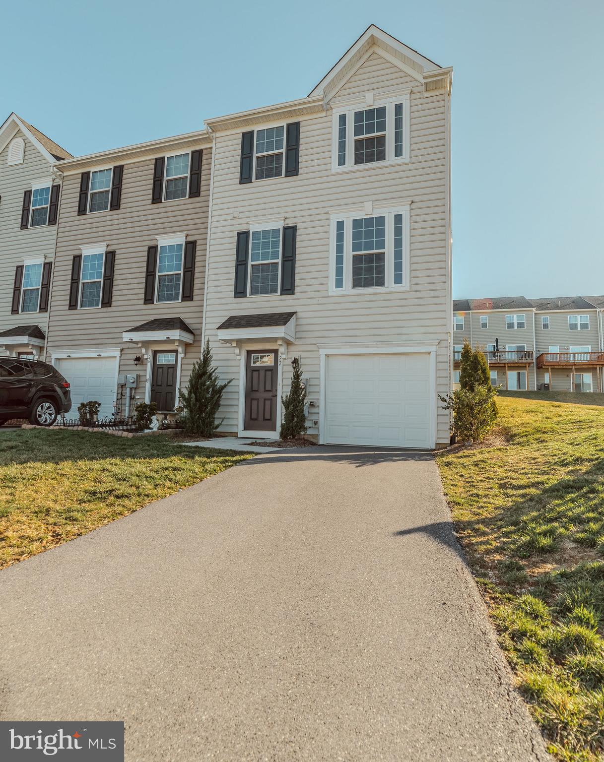 POTOMAC STATION - Residential Lease