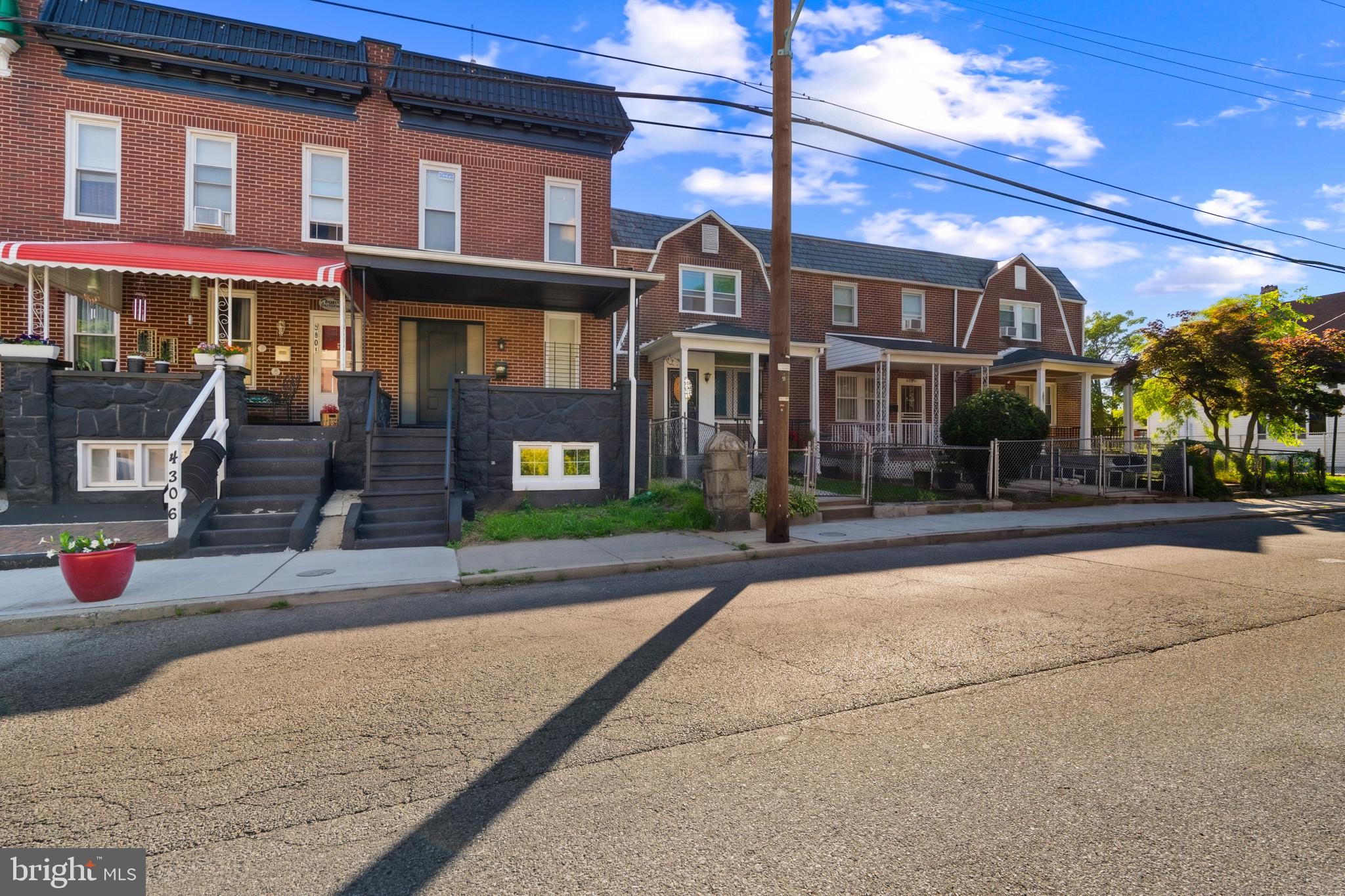 GREENSPRING - Residential