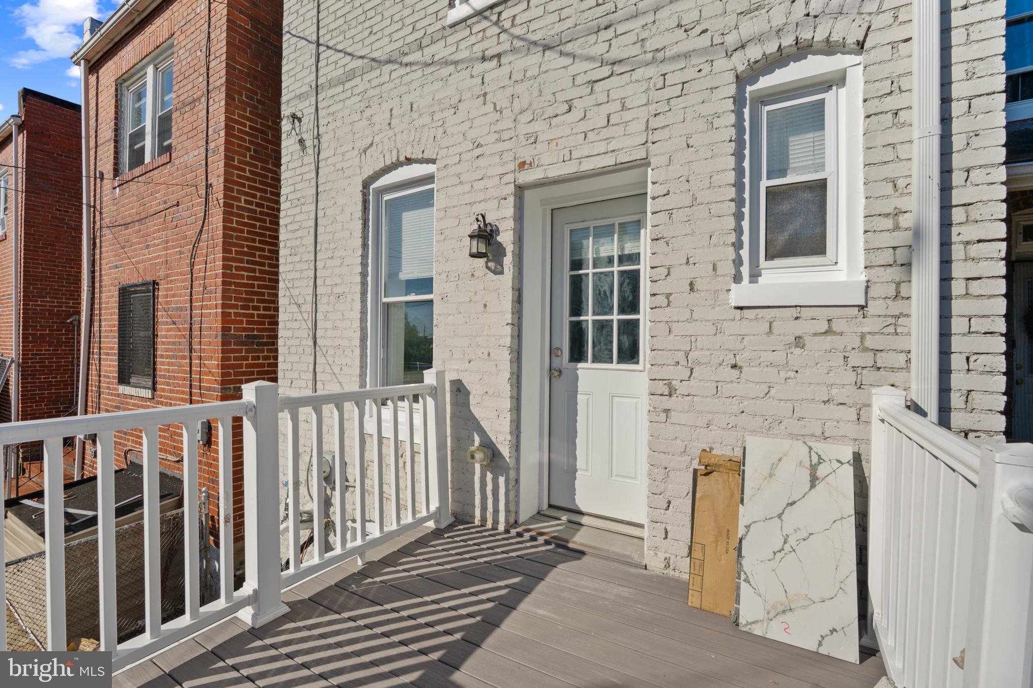 GREENSPRING - Residential
