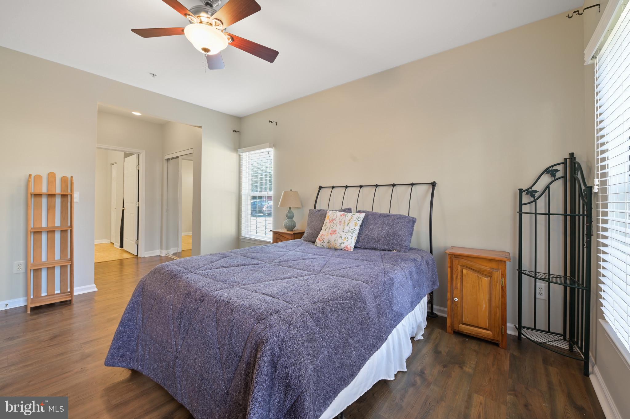 HEARTHSTONE AT VILLAGE SQUARE - Residential