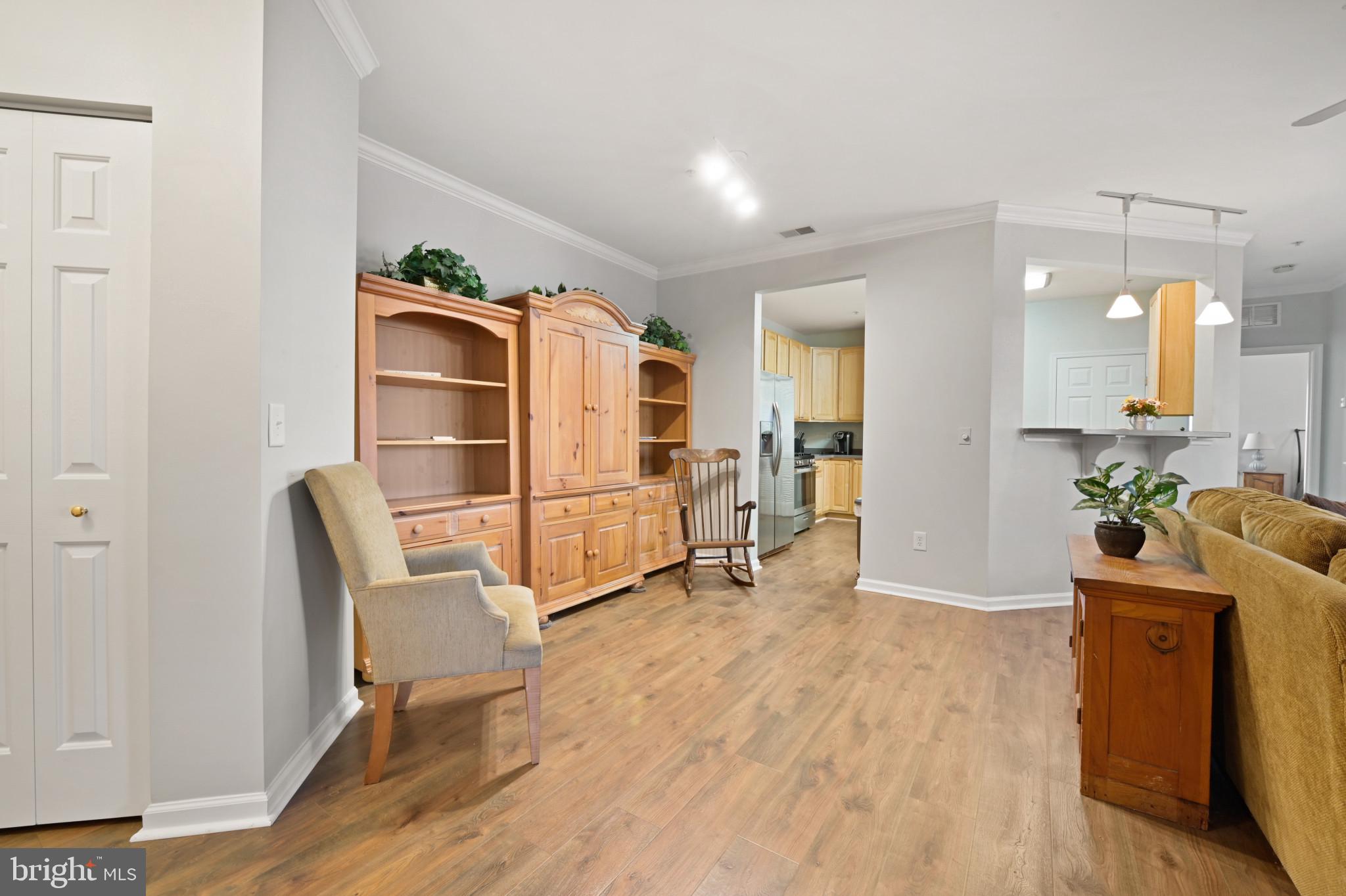 HEARTHSTONE AT VILLAGE SQUARE - Residential