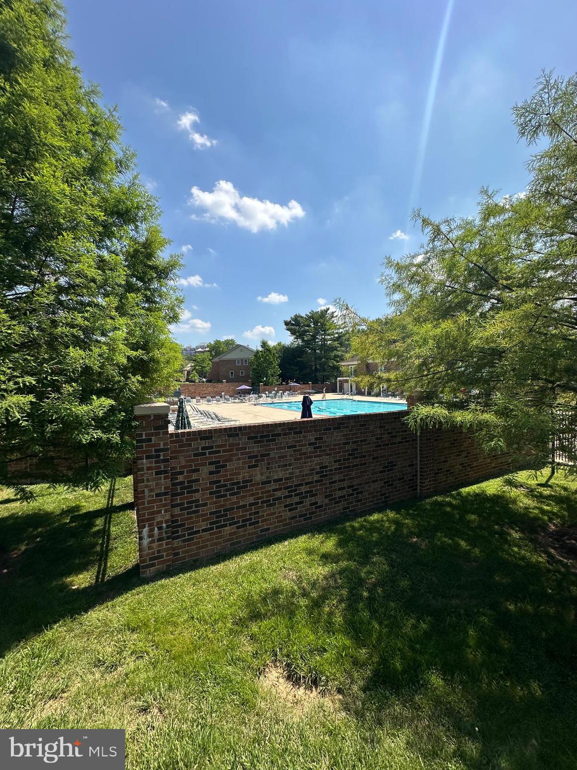 GEORGETOWN VILLAGE - Residential