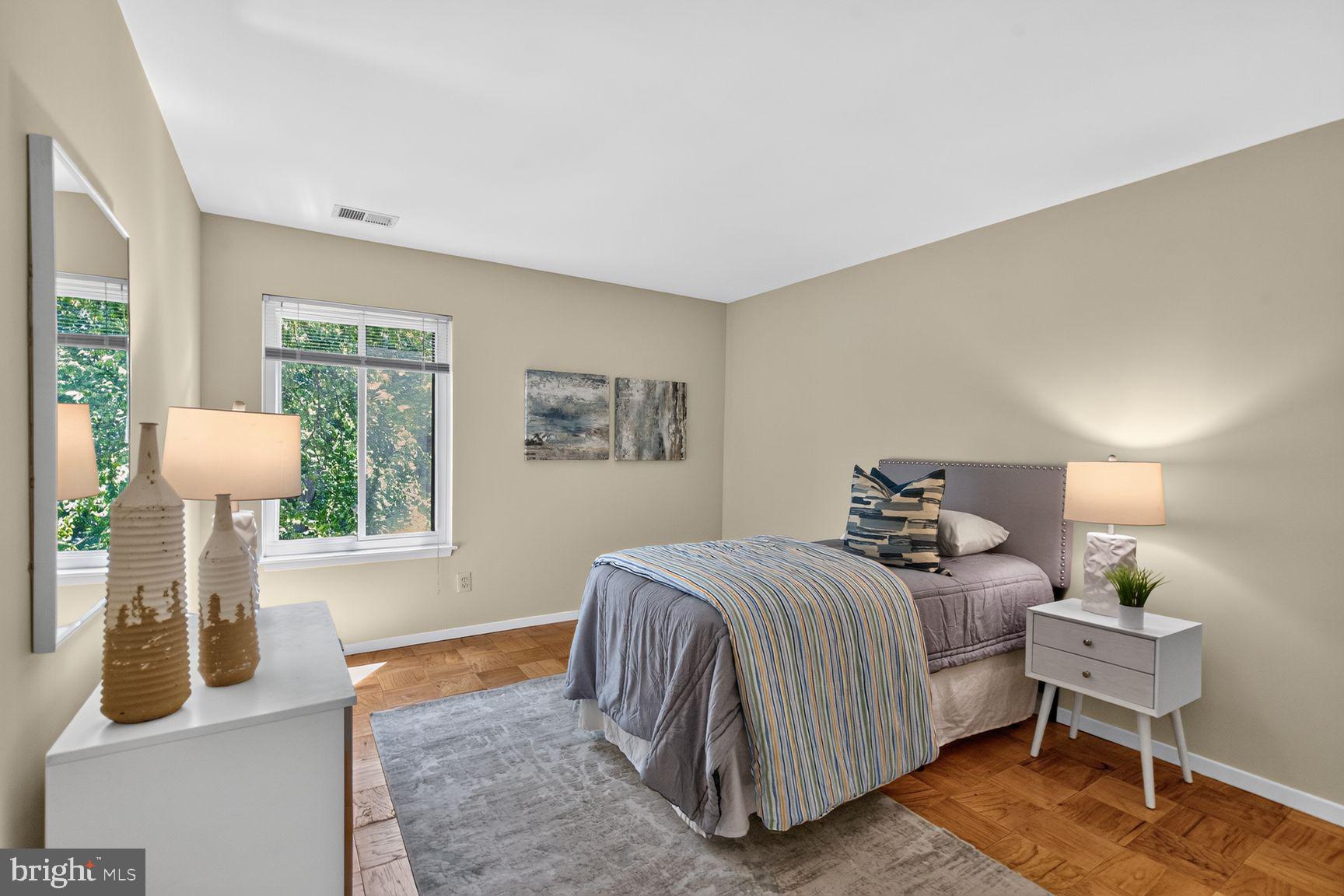 GEORGETOWN VILLAGE - Residential