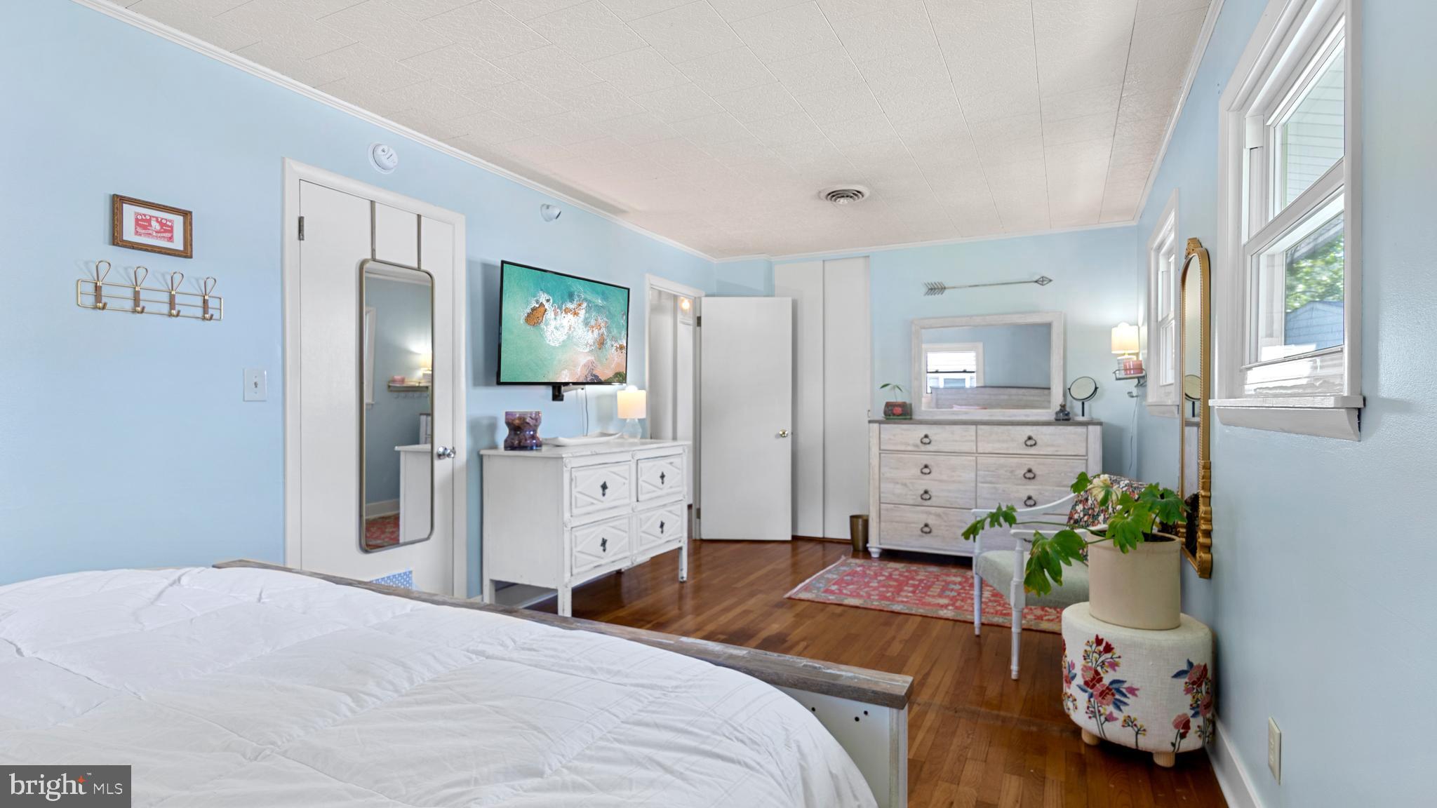 EASTON - Residential
