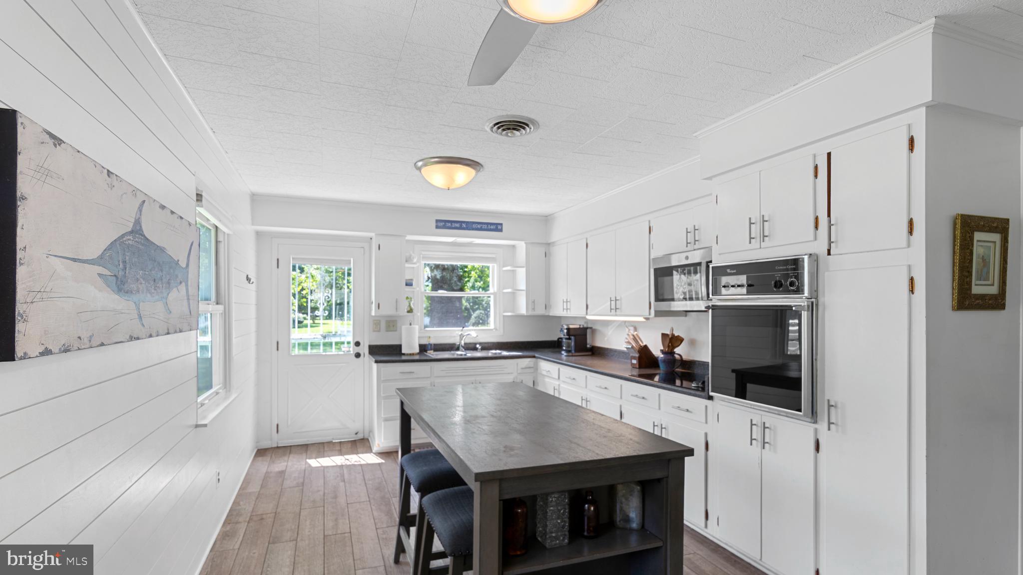 EASTON - Residential