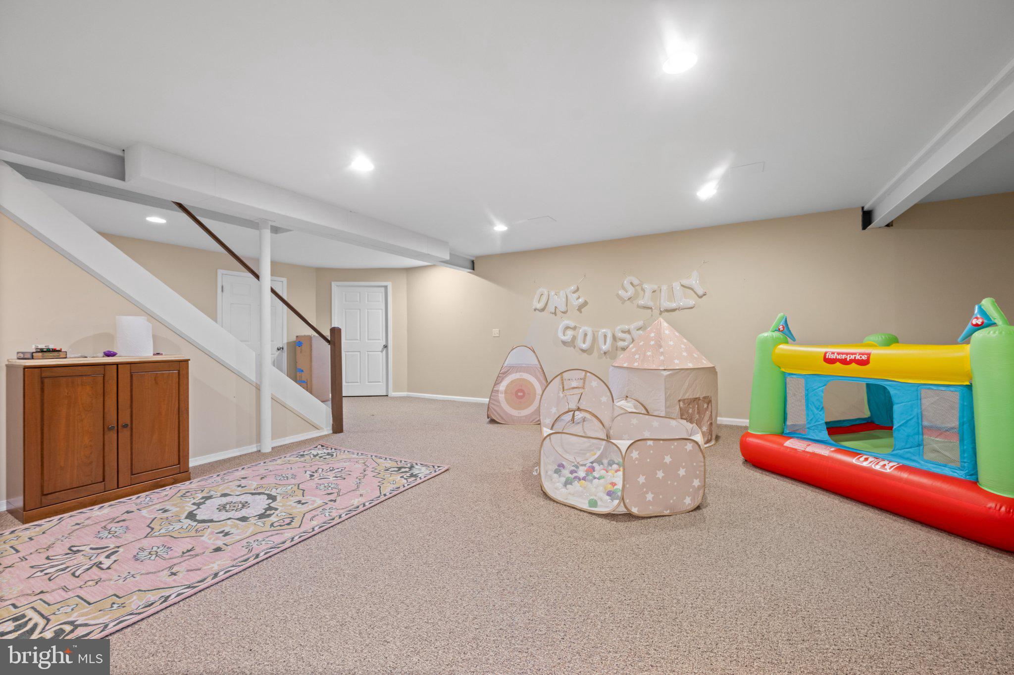 SUMMERFIELD AT ELVERSON - Residential