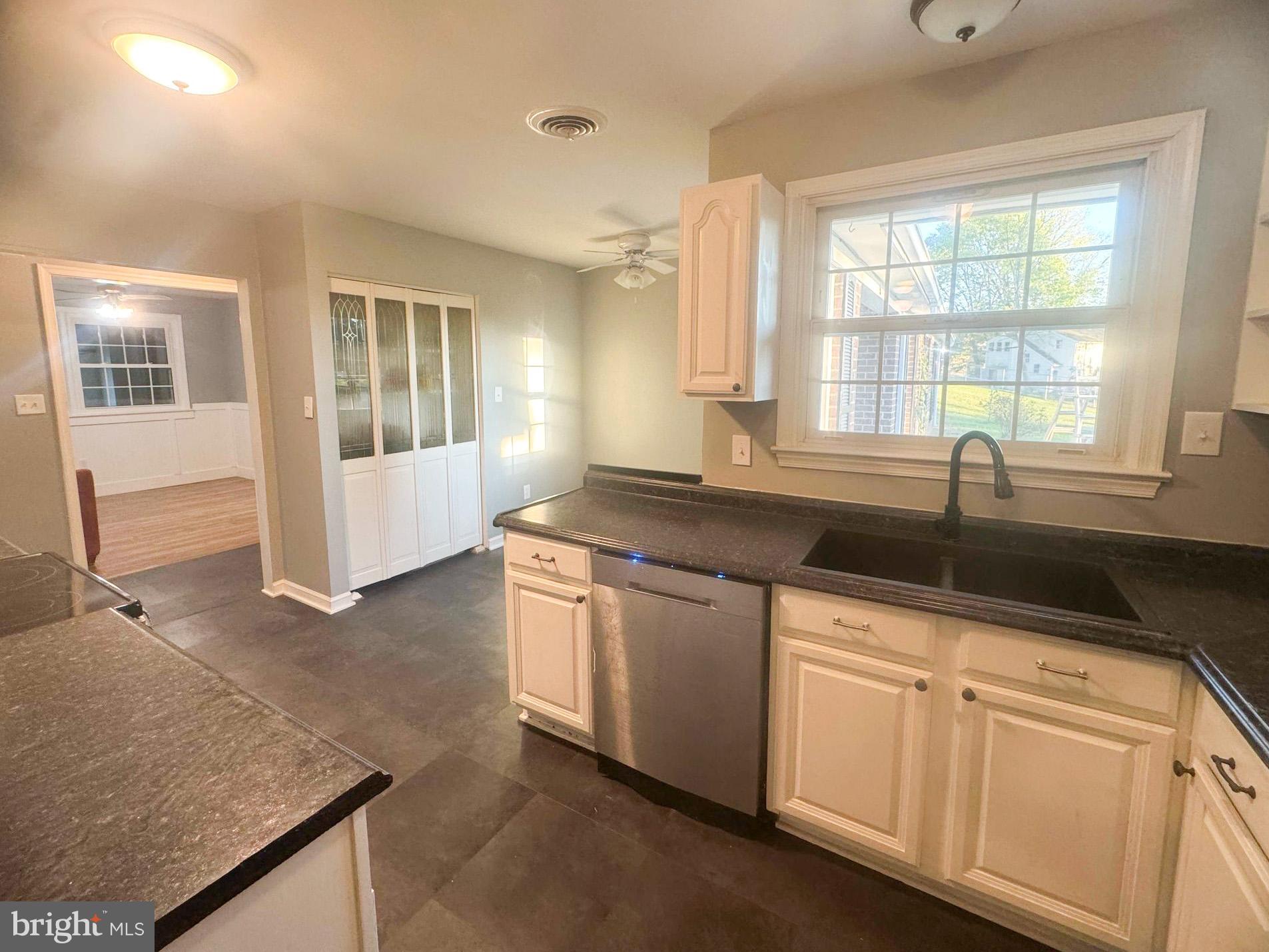 PARK HEIGHTS - Residential