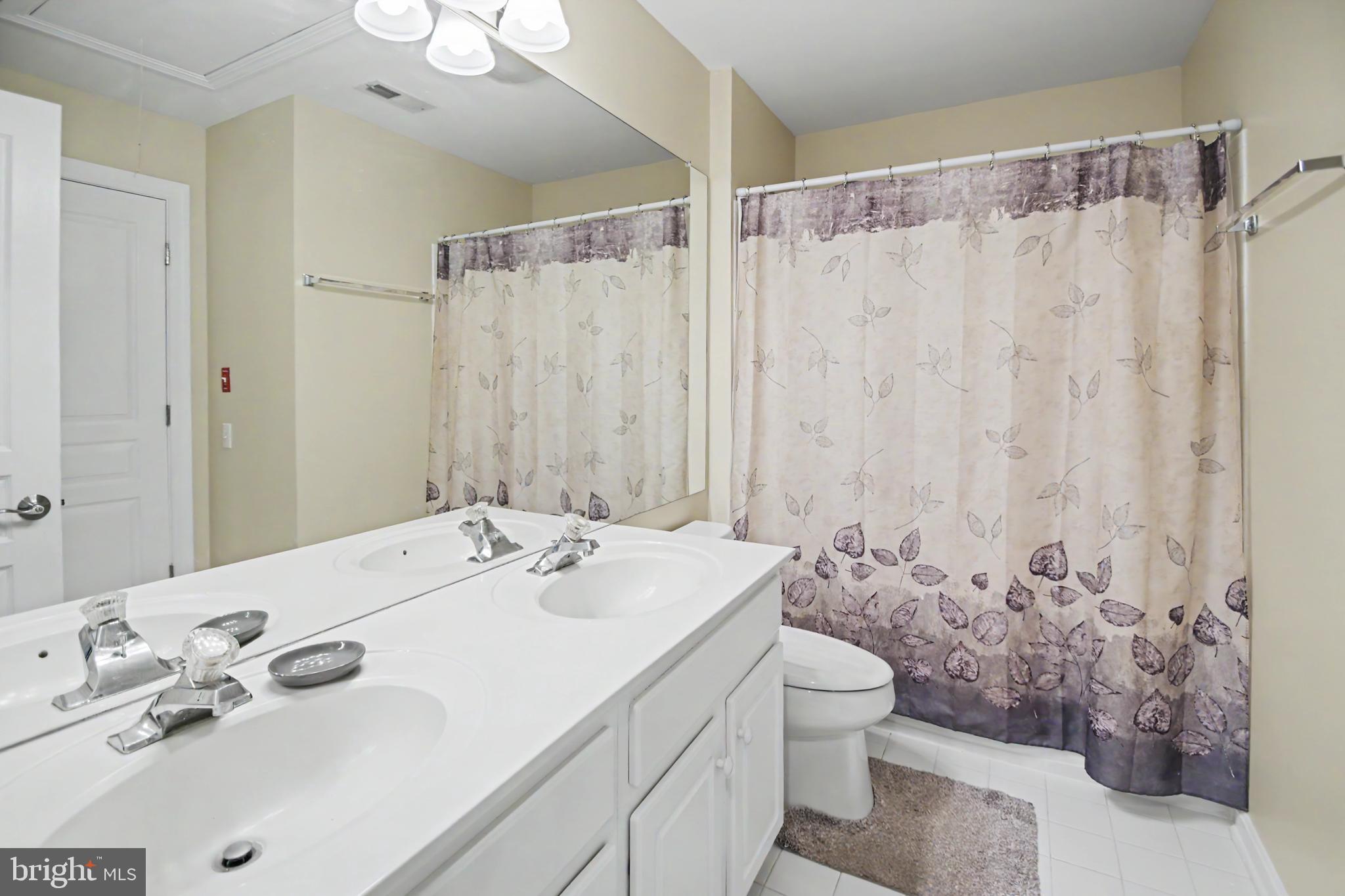 CHESTNUT CREEK - Residential
