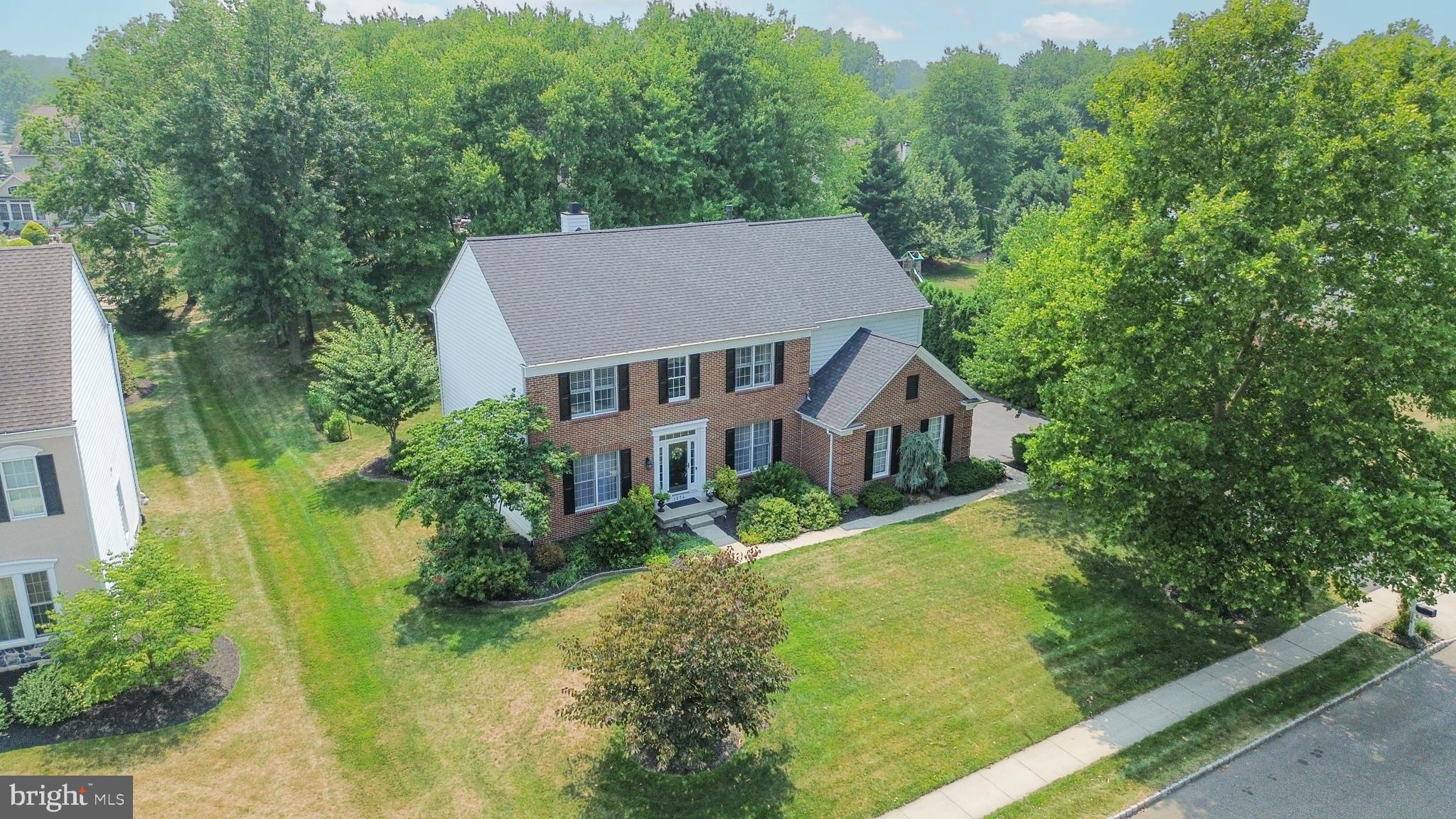 CHESTNUT CREEK - Residential