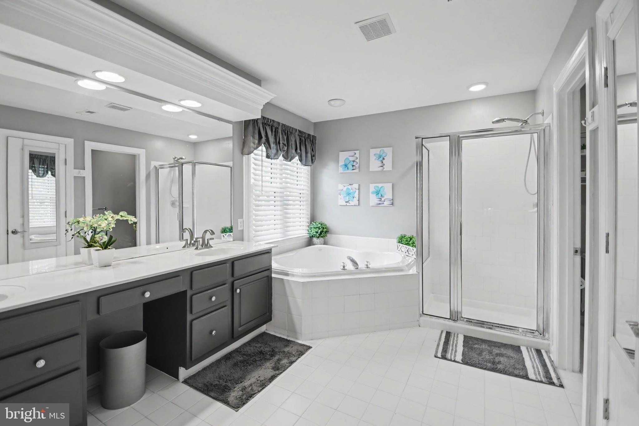 CHESTNUT CREEK - Residential