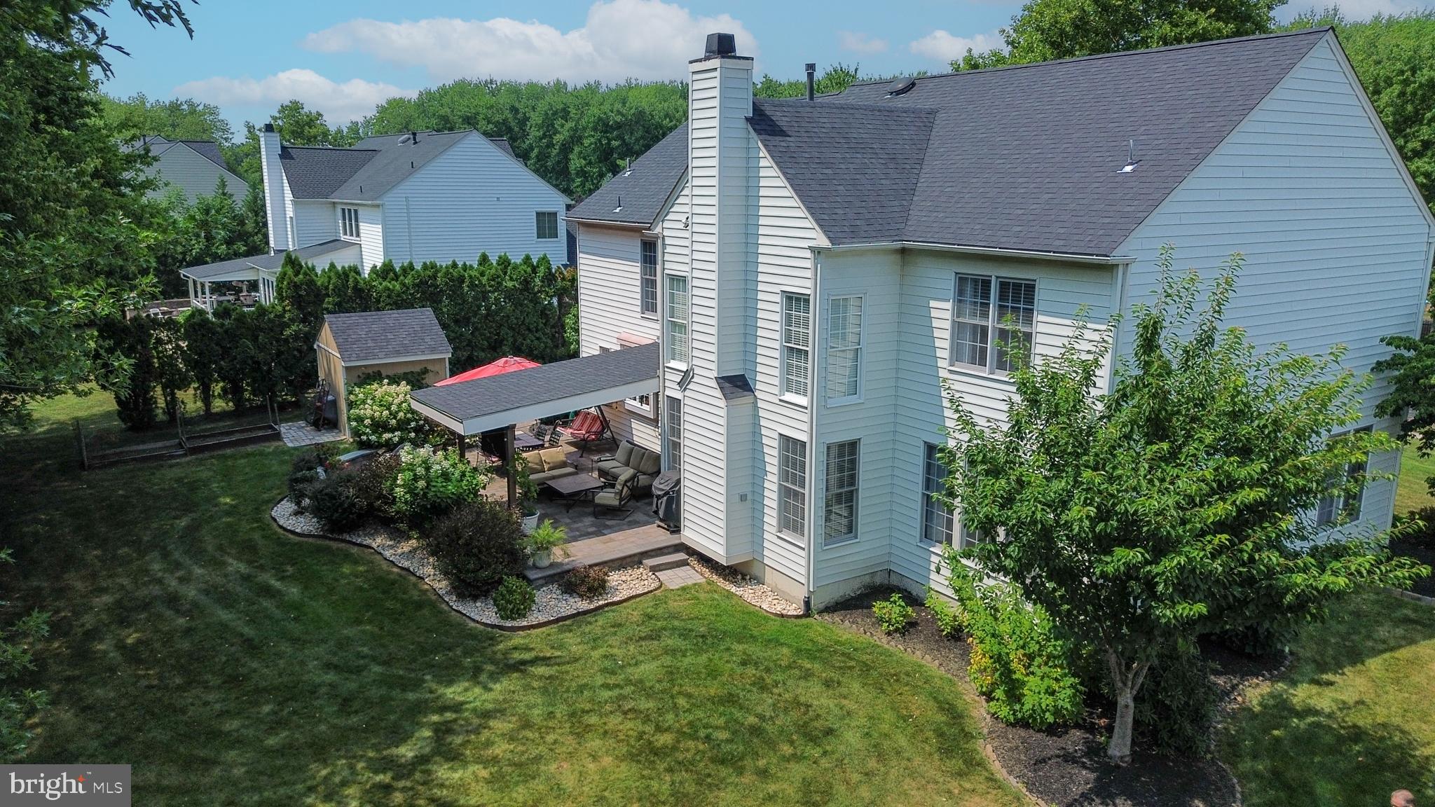 CHESTNUT CREEK - Residential