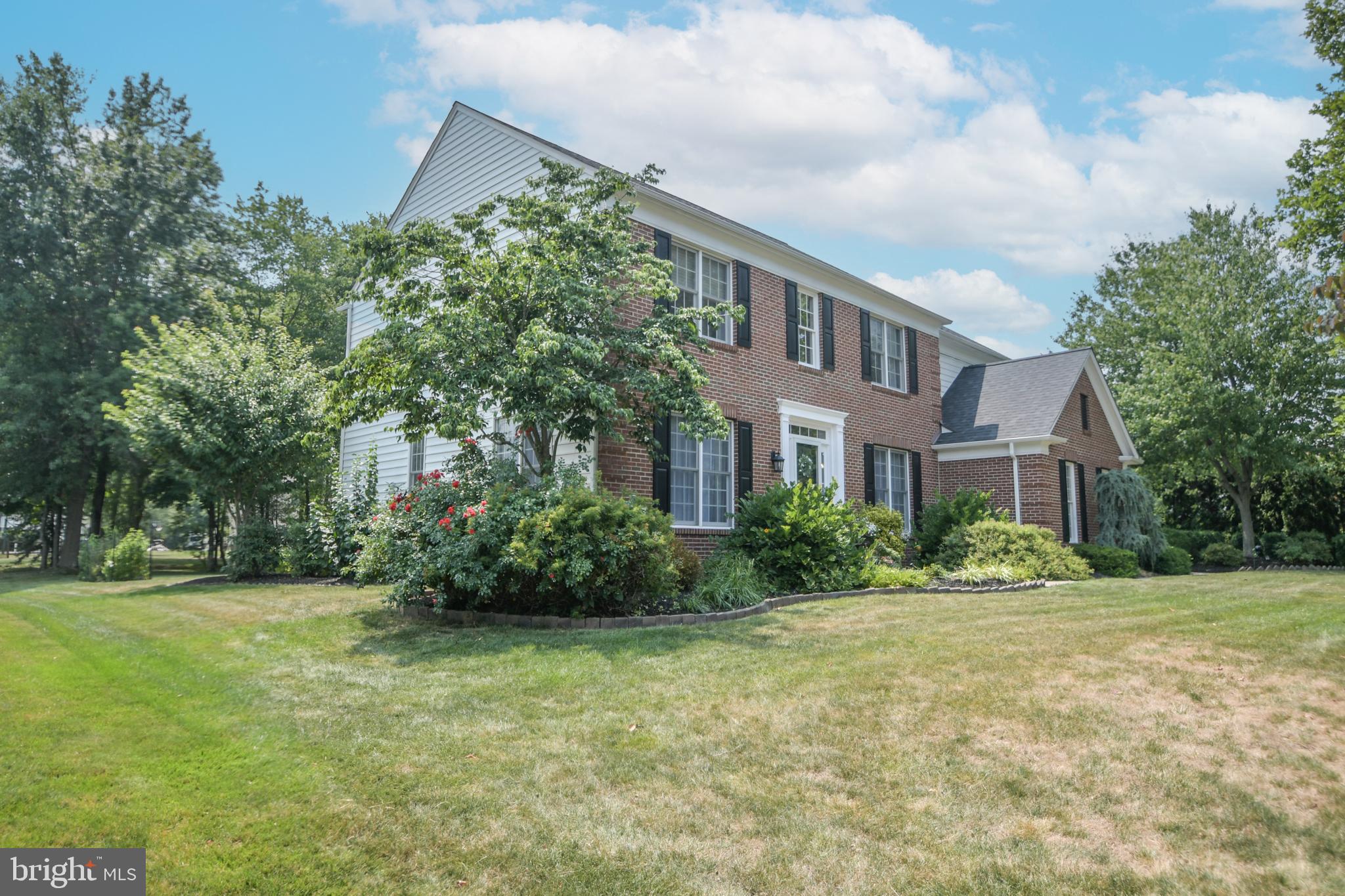 CHESTNUT CREEK - Residential
