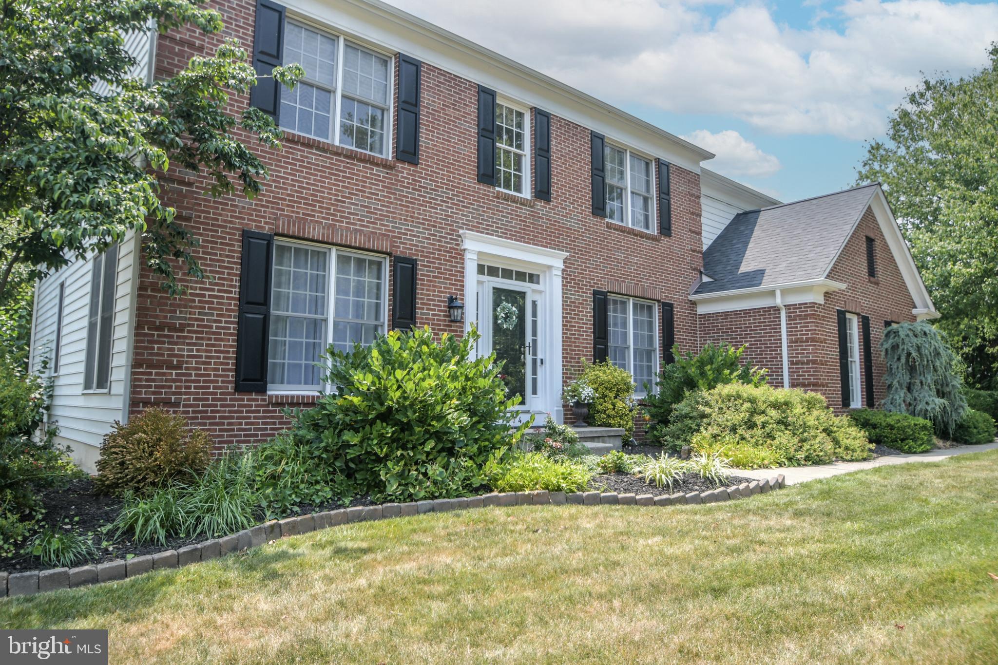CHESTNUT CREEK - Residential