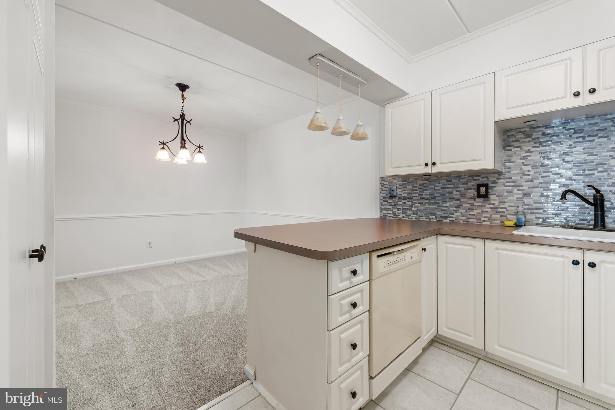 SUMMIT RIDGE - Residential