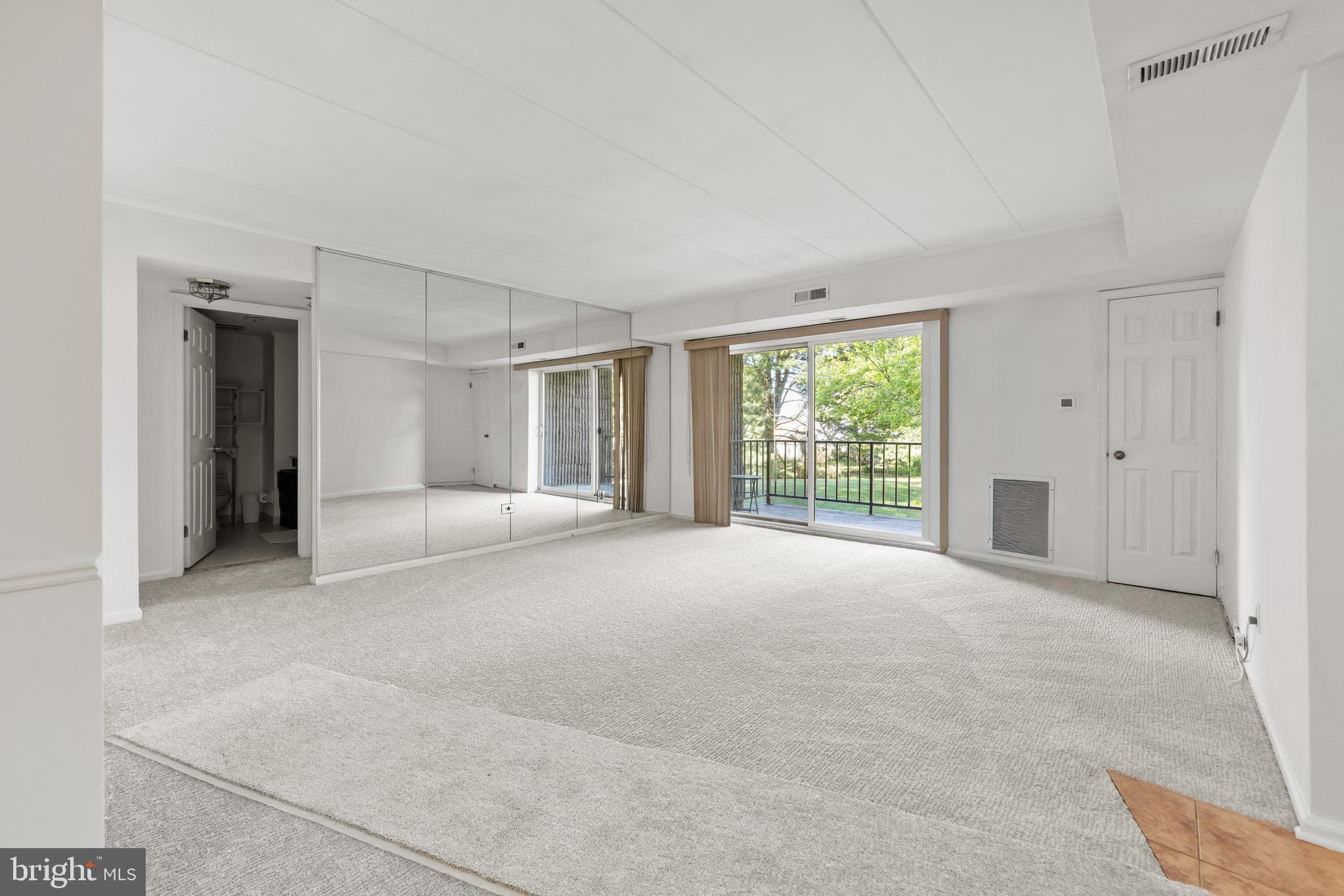 SUMMIT RIDGE - Residential