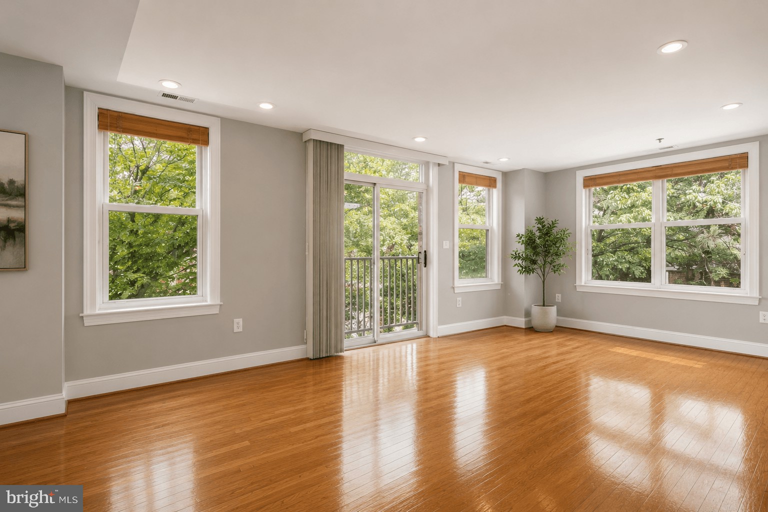 DAKOTA - Residential