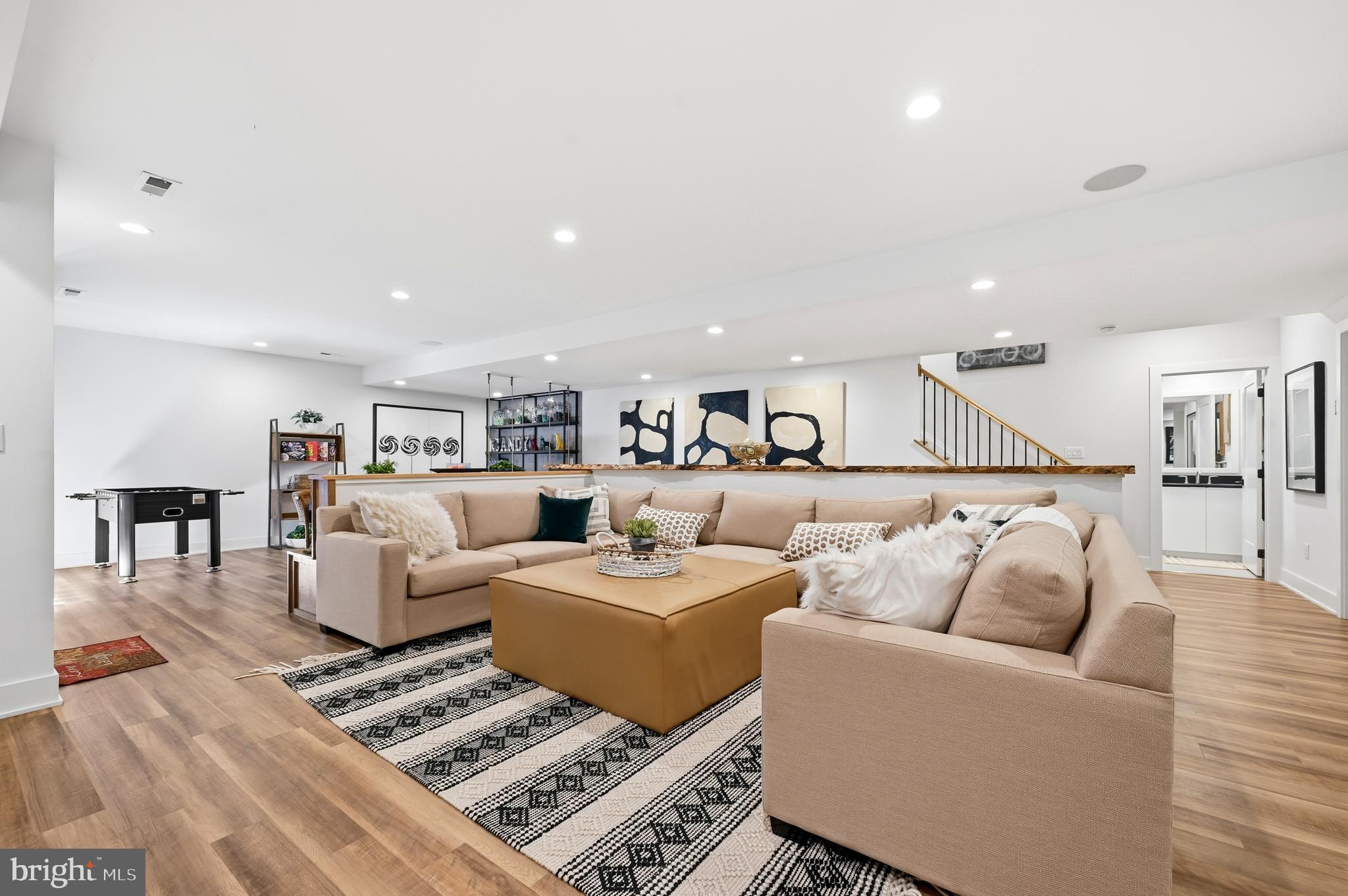 CHESTER SPRINGS CROSSING - Residential