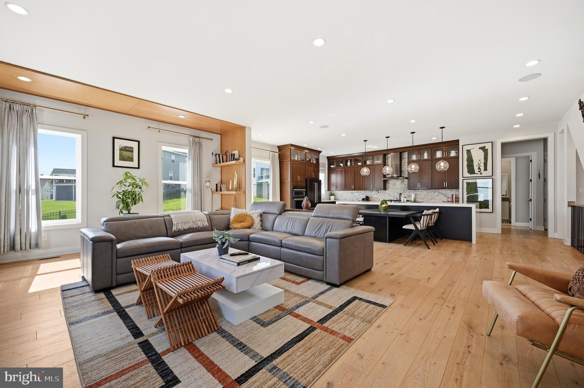 CHESTER SPRINGS CROSSING - Residential