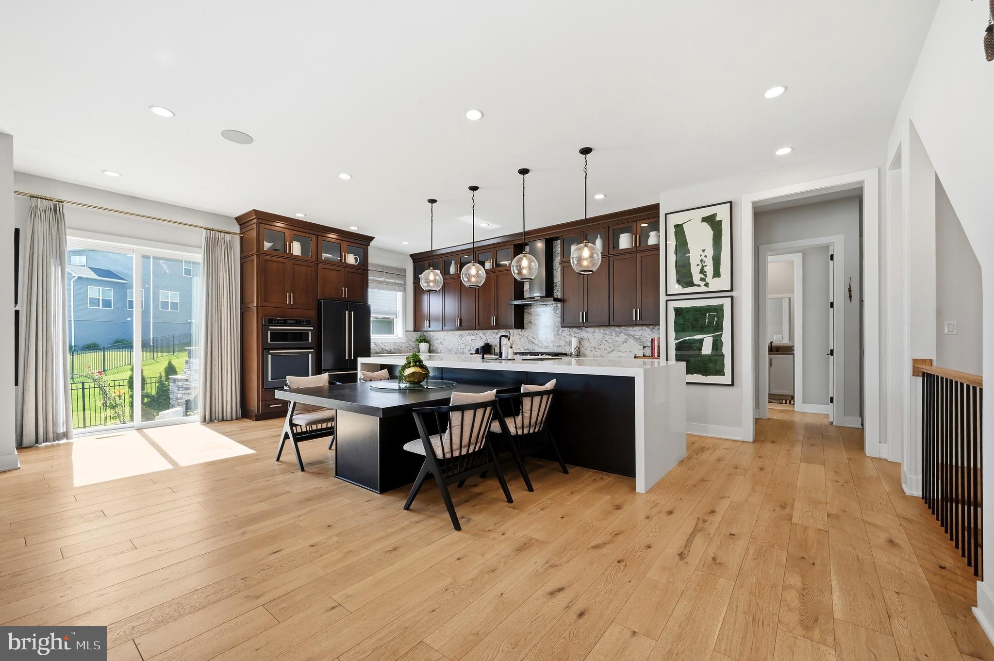 CHESTER SPRINGS CROSSING - Residential