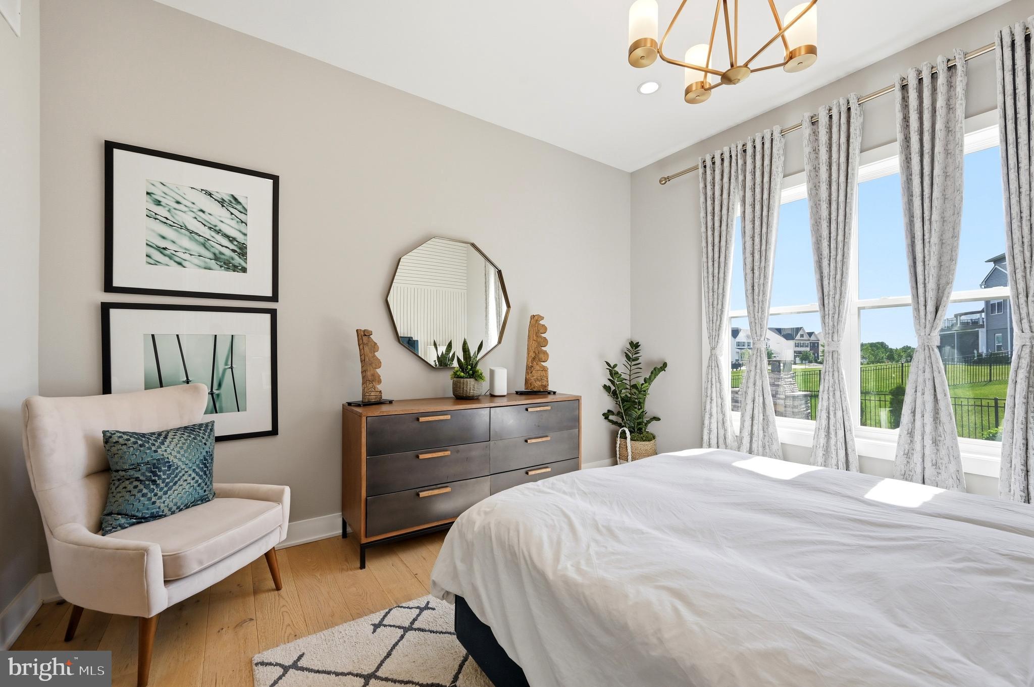 CHESTER SPRINGS CROSSING - Residential