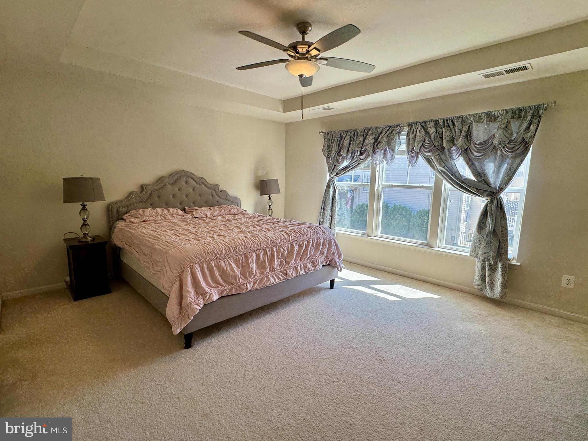 PEMBROOKE/VICTORY LAKES - Residential