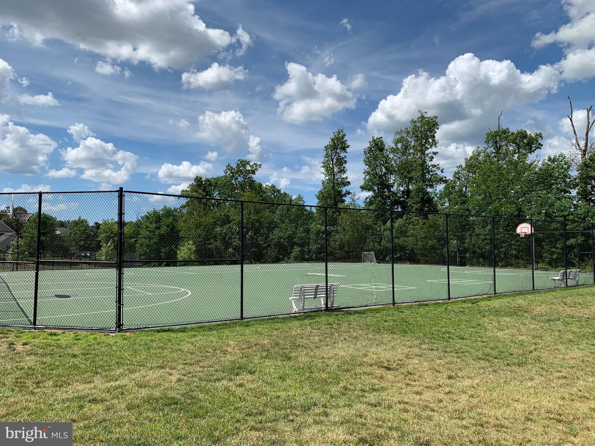 PEMBROOKE/VICTORY LAKES - Residential