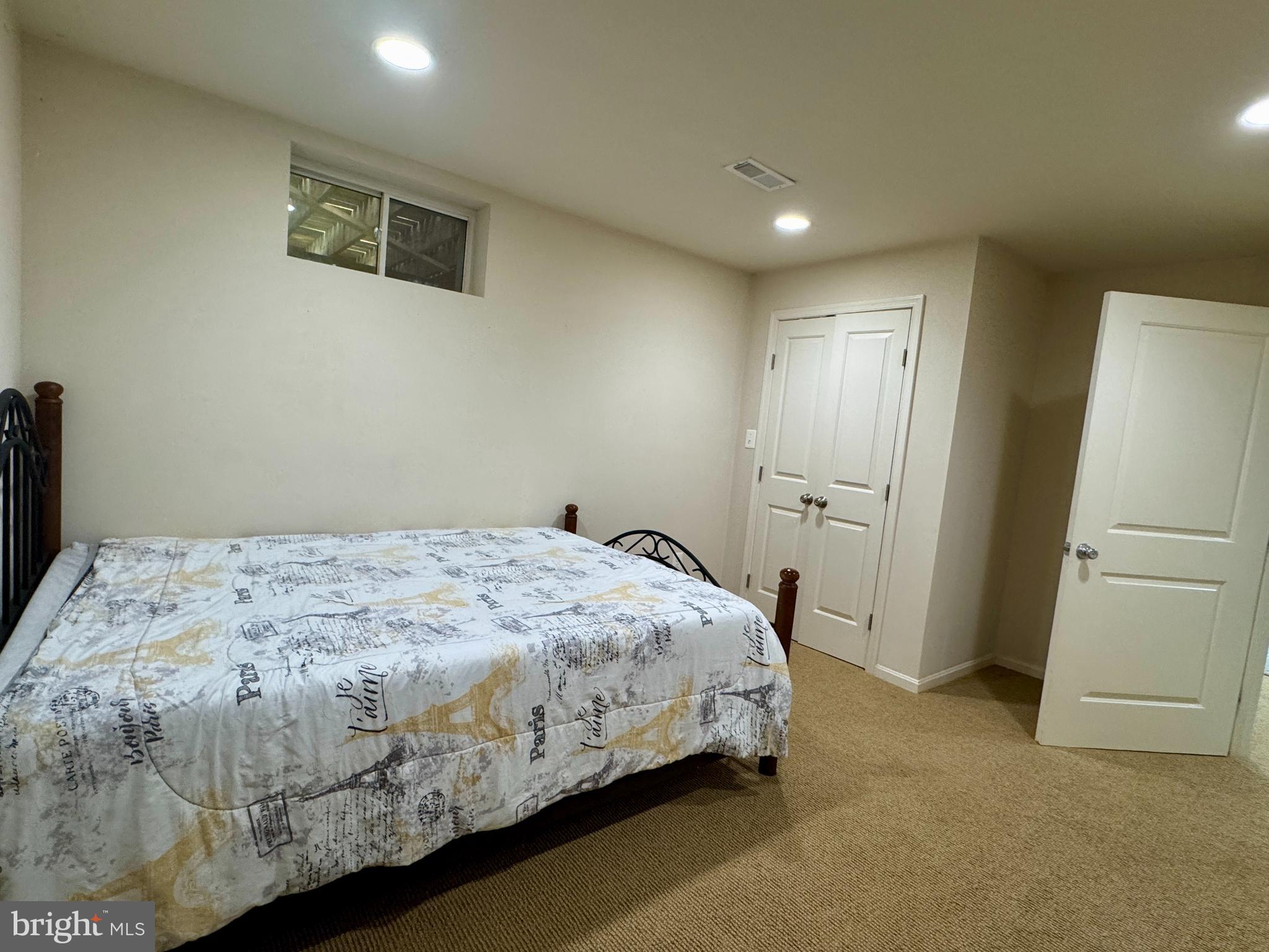 PEMBROOKE/VICTORY LAKES - Residential