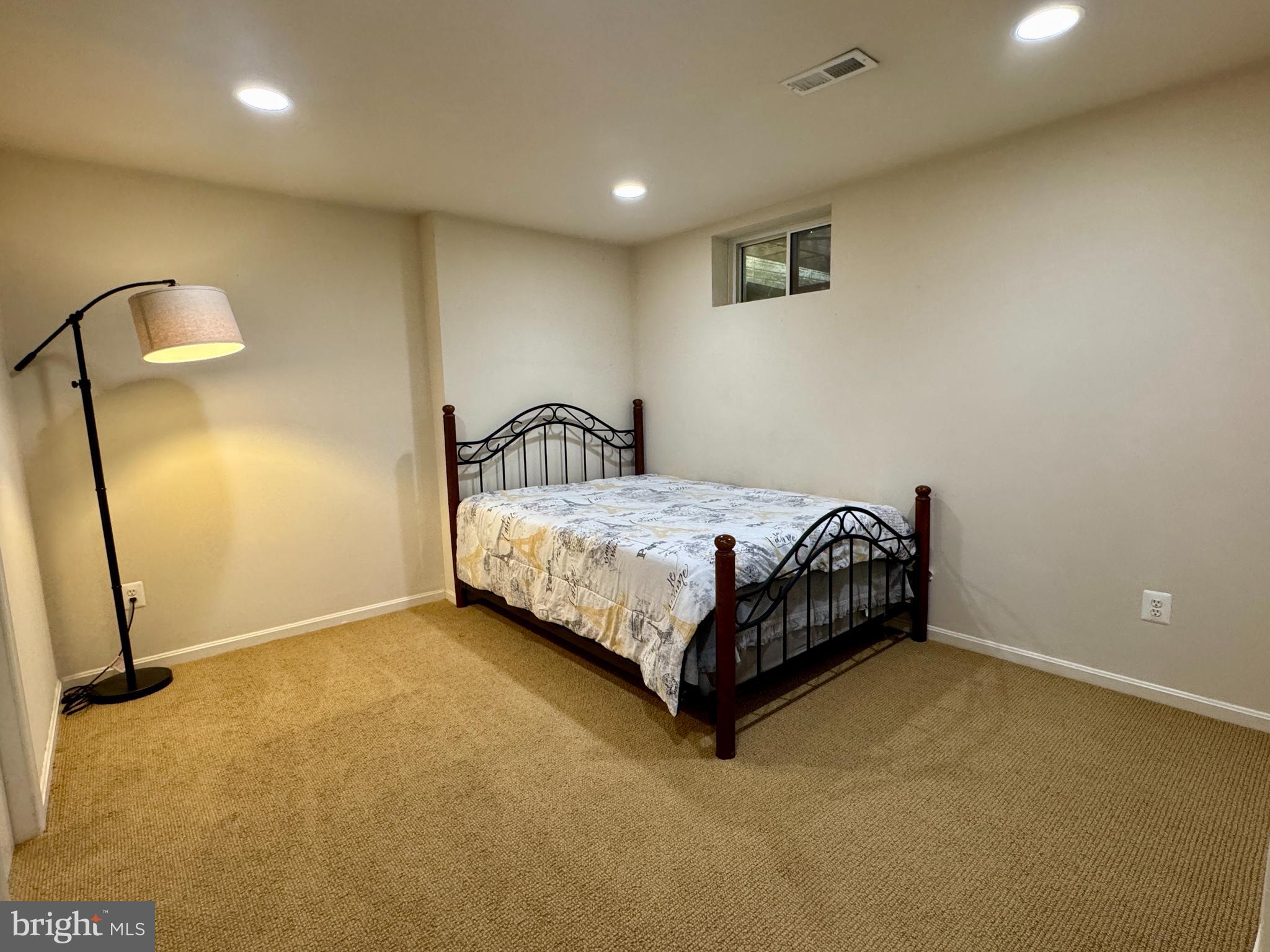 PEMBROOKE/VICTORY LAKES - Residential