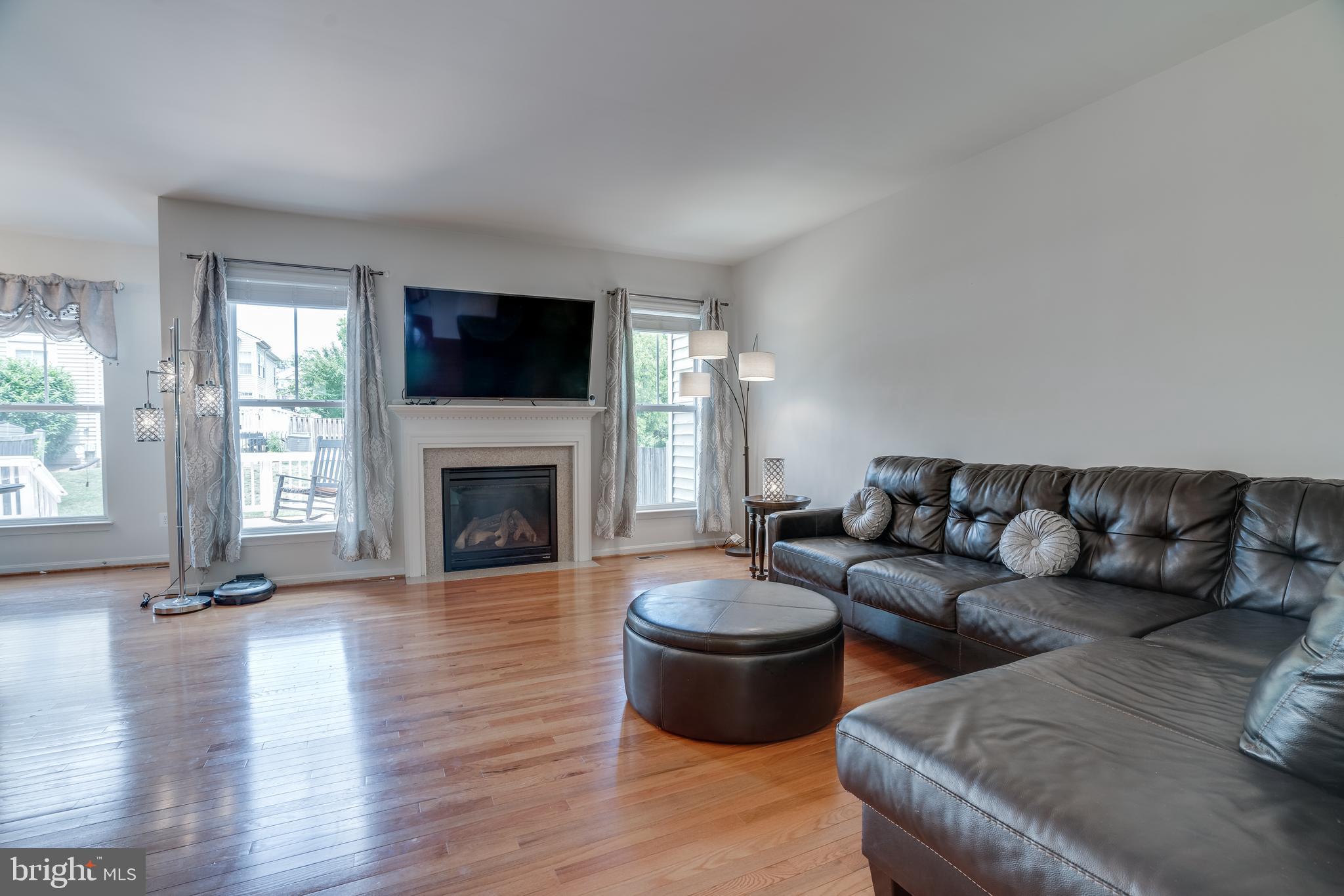 PEMBROOKE/VICTORY LAKES - Residential