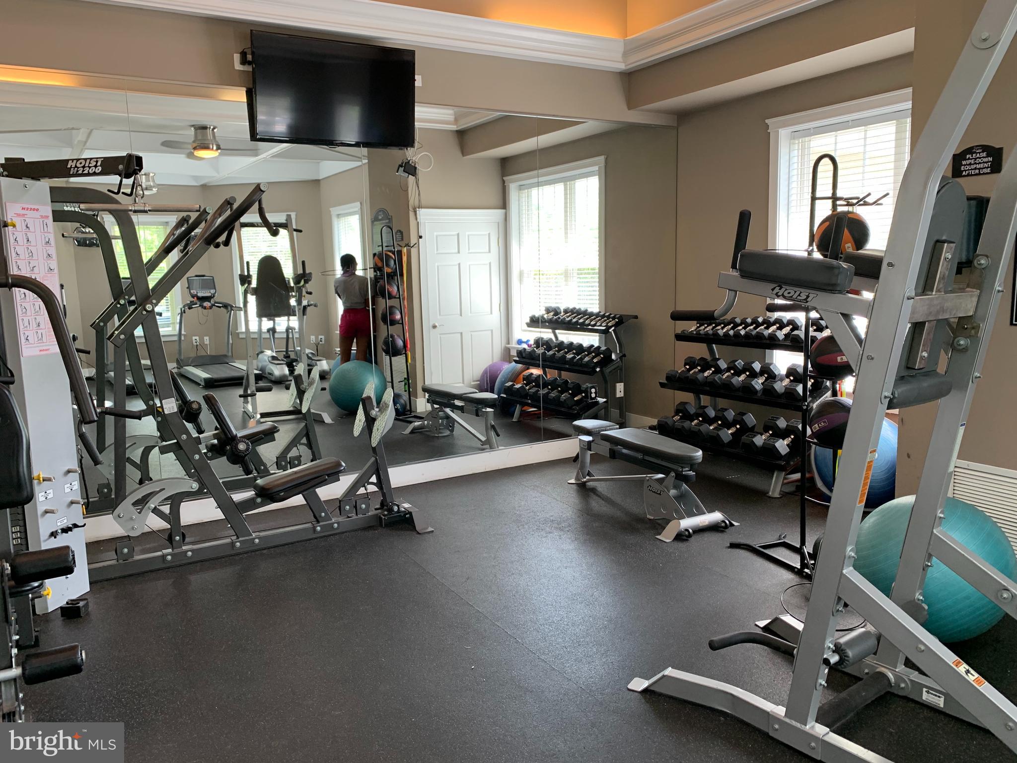 PEMBROOKE/VICTORY LAKES - Residential